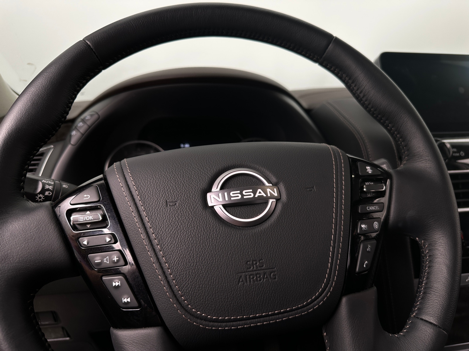 Thumbnail: 2024 Nissan Armada - 4