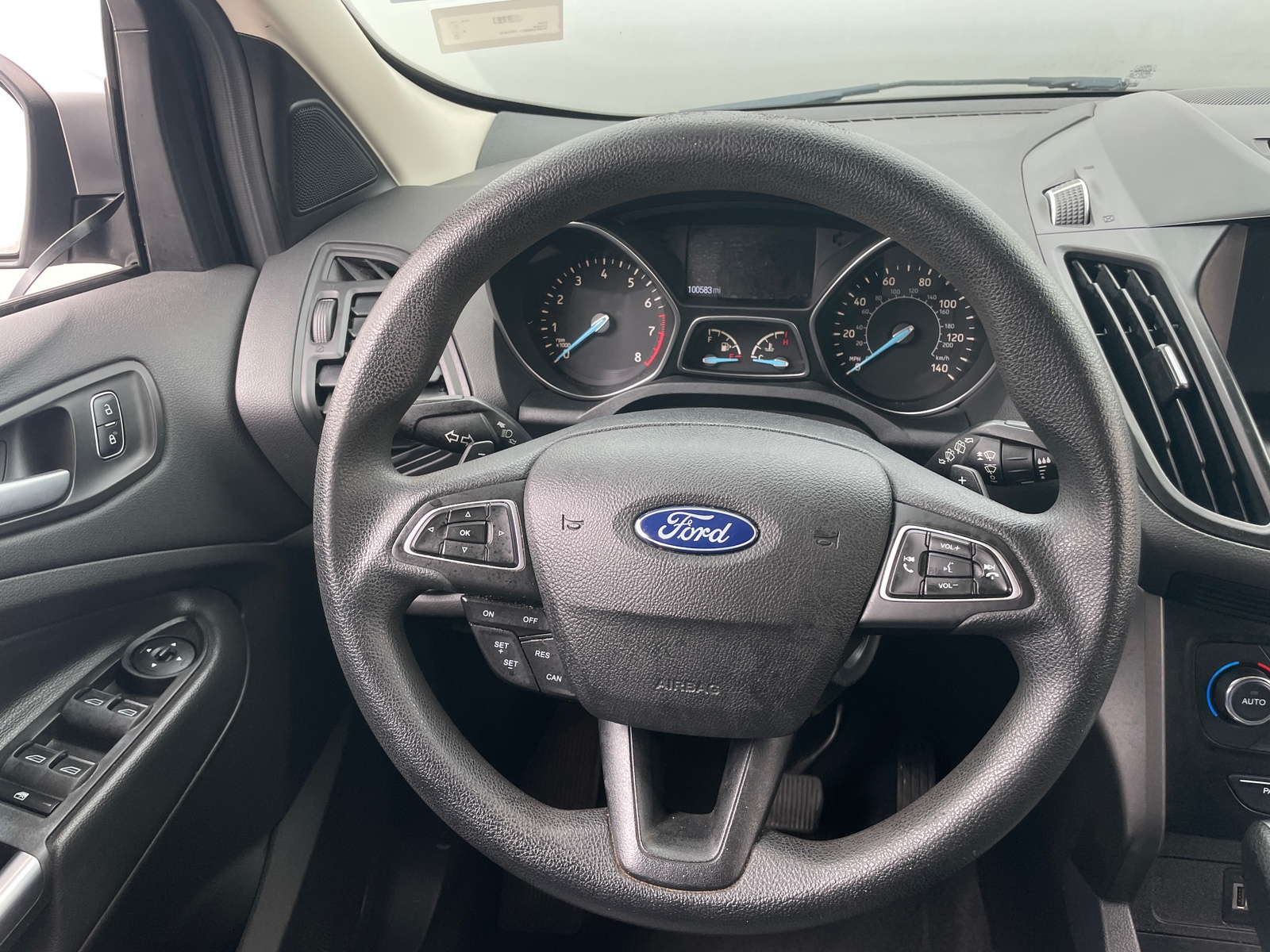 Thumbnail: 2017 Ford Escape - 5