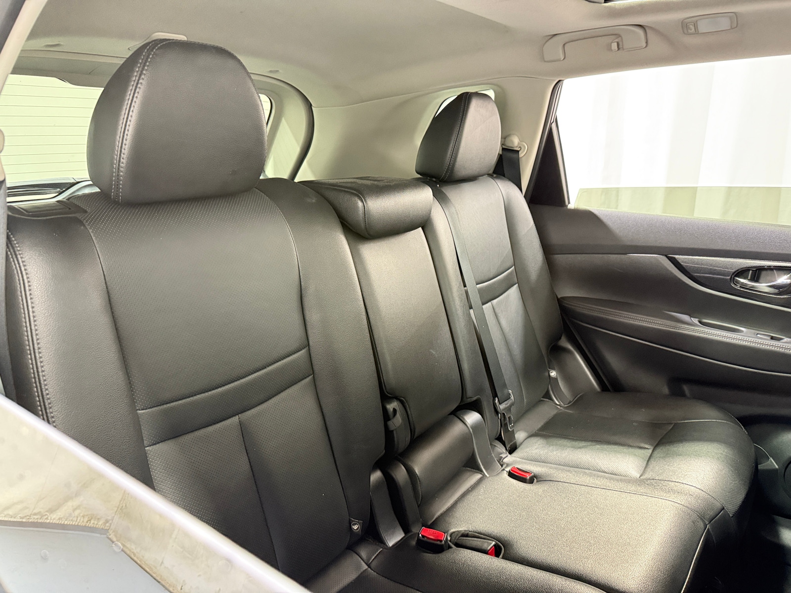 Thumbnail: 2016 Nissan Rogue - 5