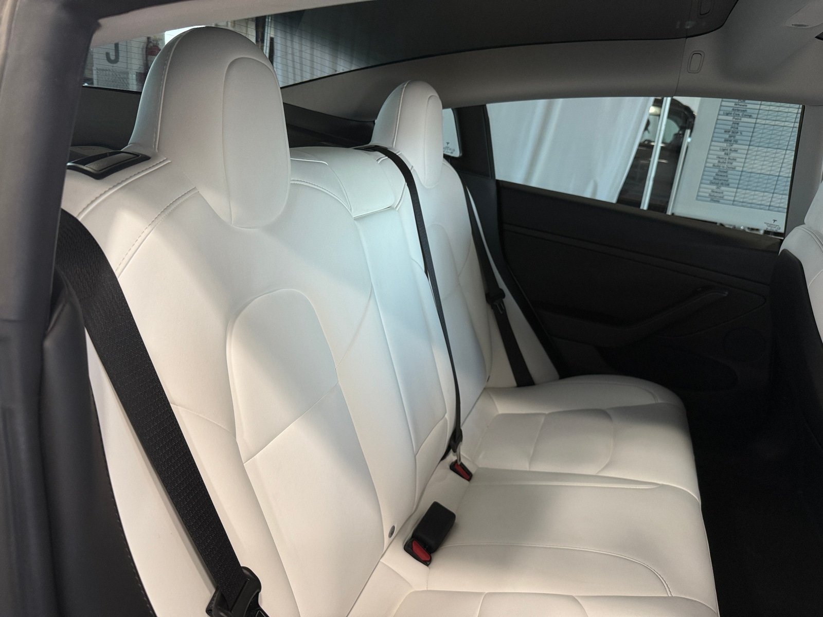 Thumbnail: 2022 Tesla Model 3 - 4
