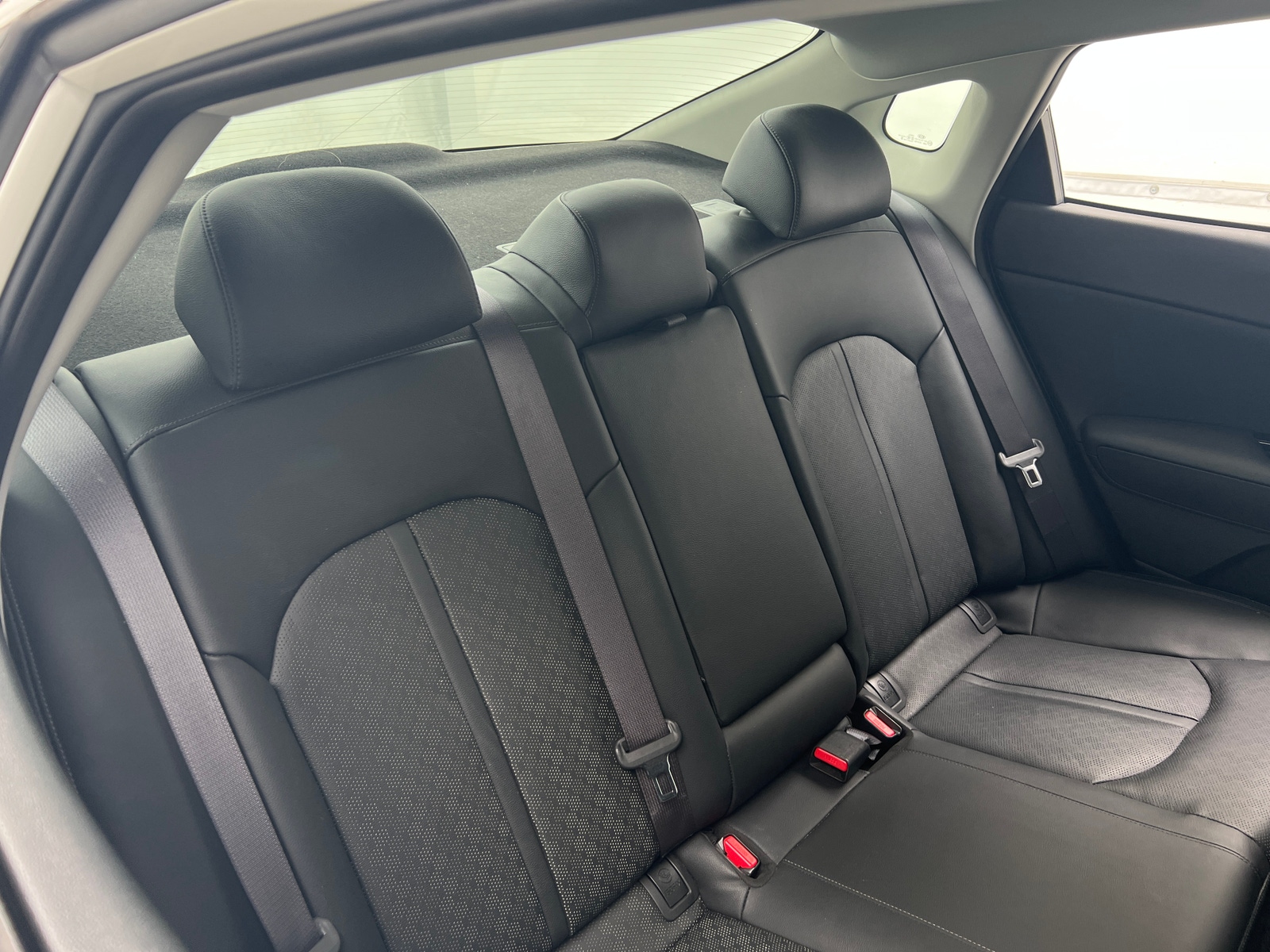 Thumbnail: 2020 Kia Optima - 5