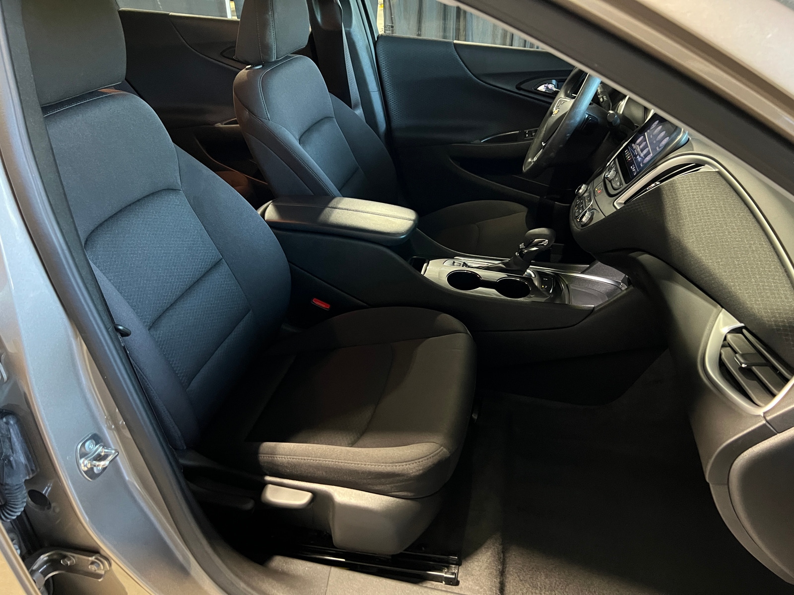 Thumbnail: 2024 Chevrolet Malibu - 2