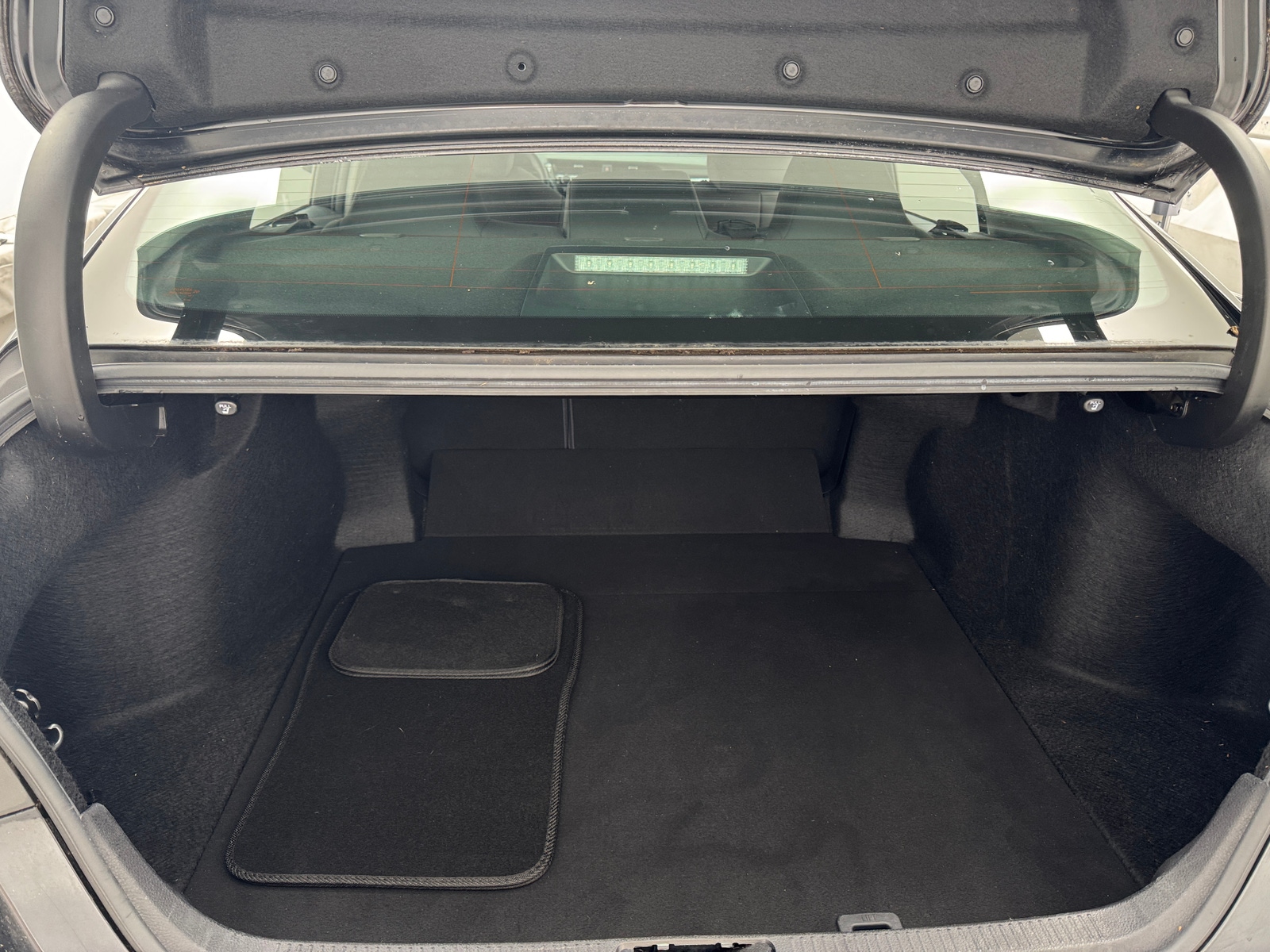 Thumbnail: 2018 Toyota Camry - 7