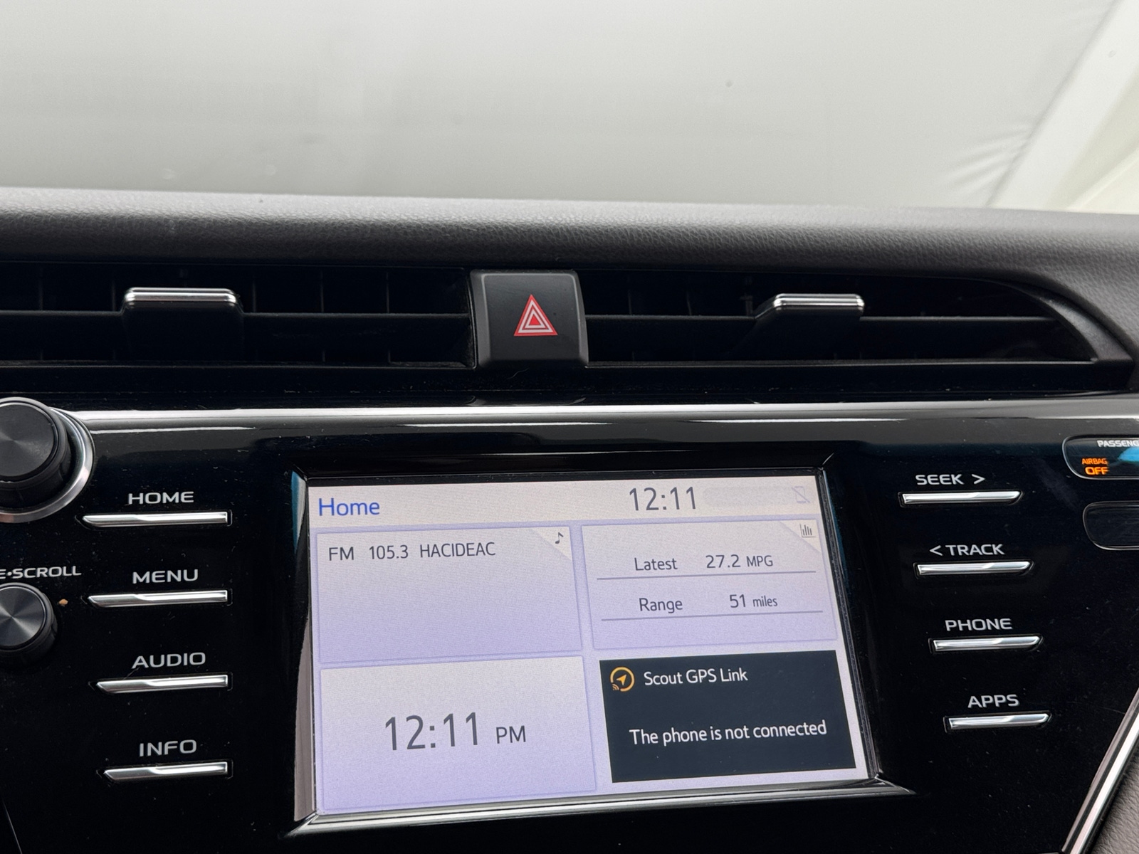 Thumbnail: 2018 Toyota Camry - 4