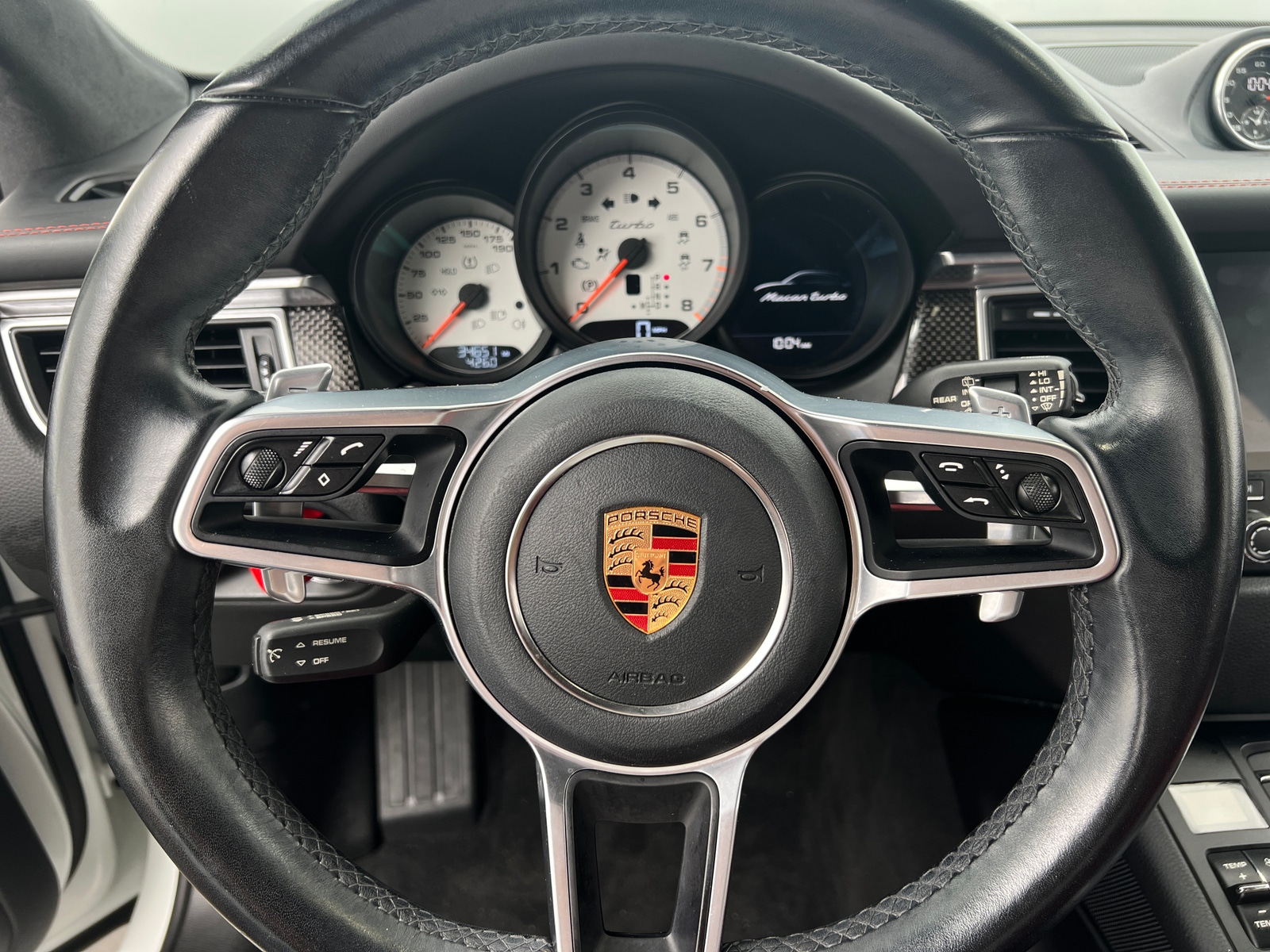 Thumbnail: 2017 Porsche Macan - 4