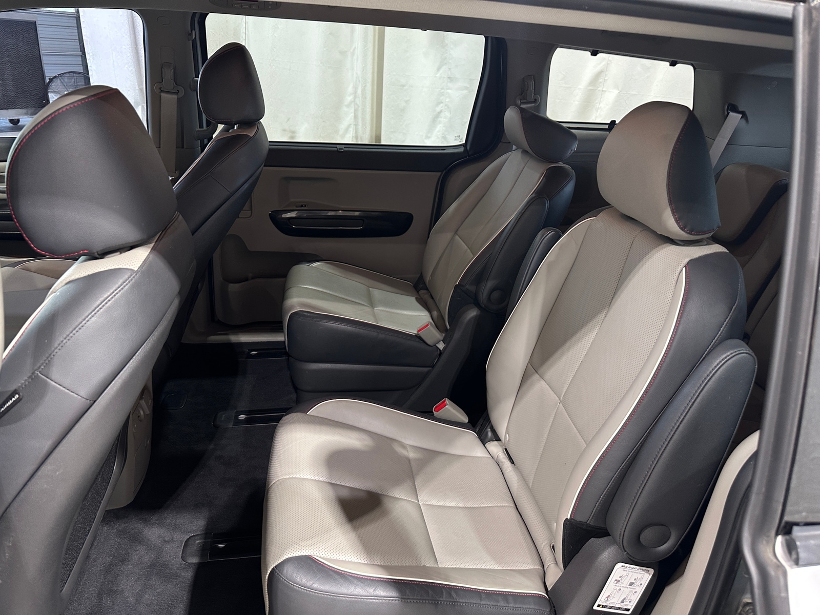 Thumbnail: 2015 Kia Sedona - 5