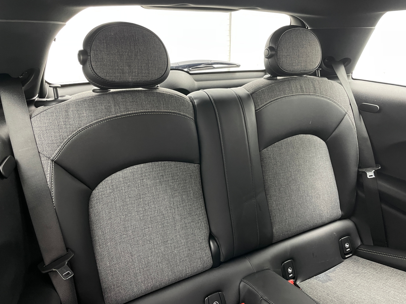Thumbnail: 2020 MINI Cooper Hardtop - 6