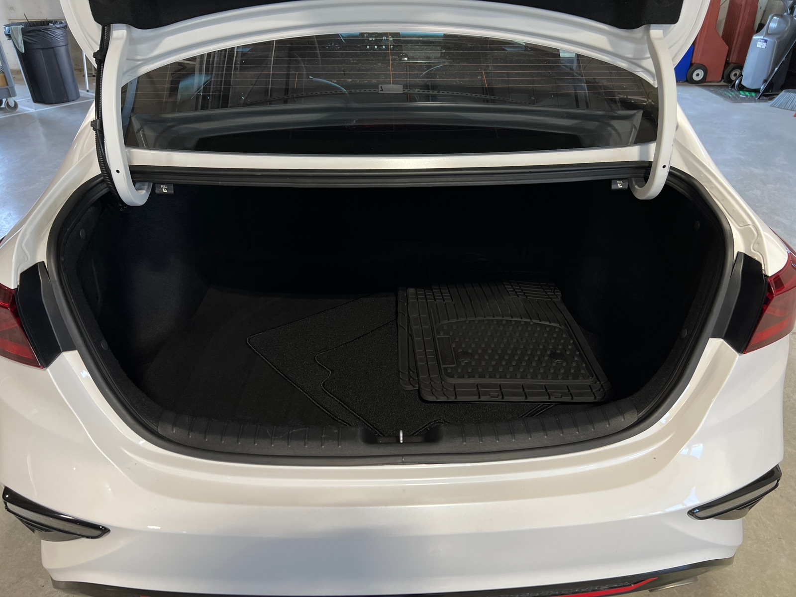 Thumbnail: 2021 Kia Forte - 6