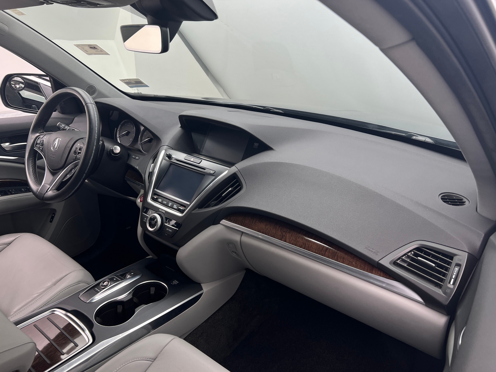 Thumbnail: 2018 Acura MDX - 2