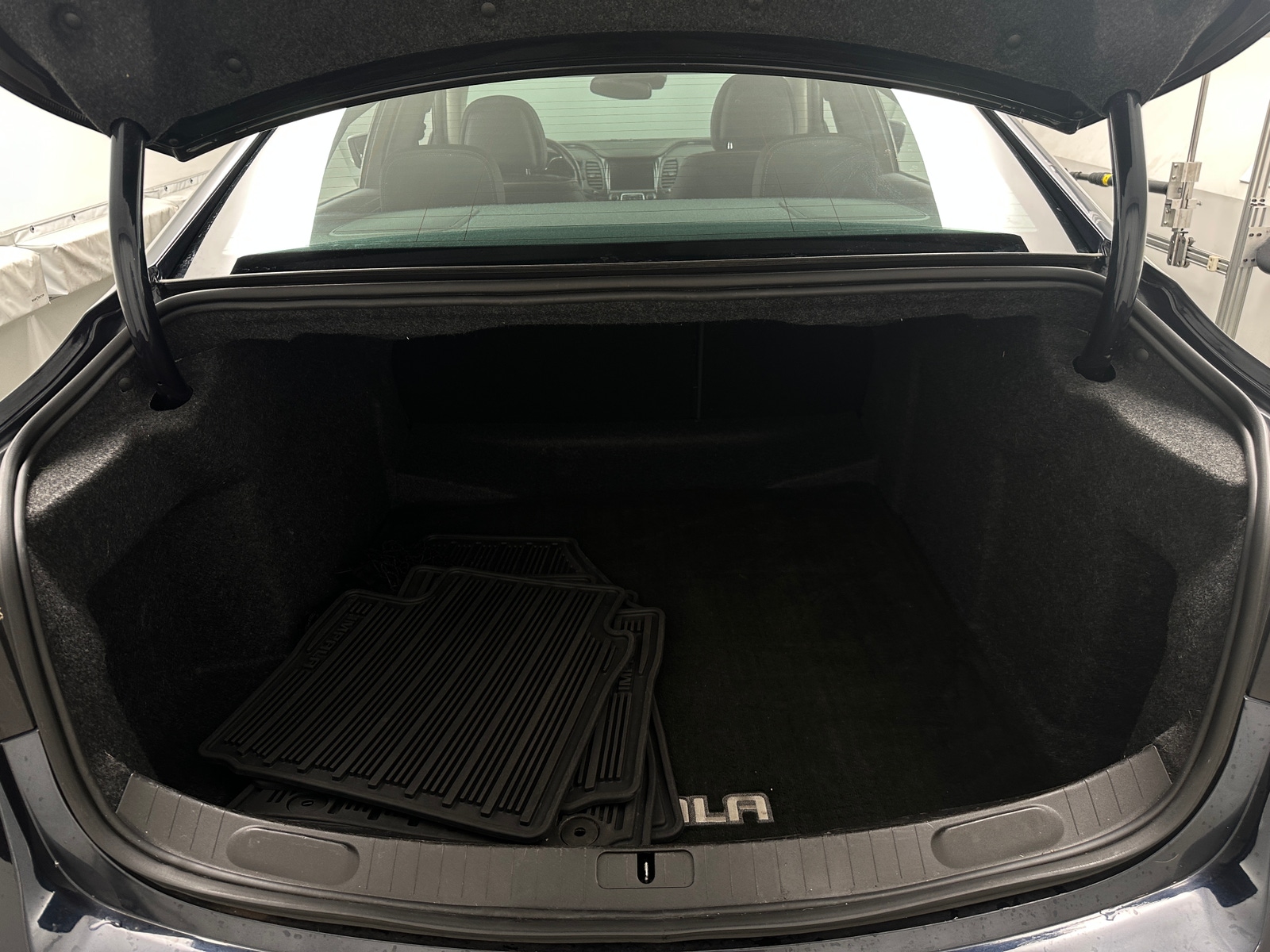Thumbnail: 2014 Chevrolet Impala - 6