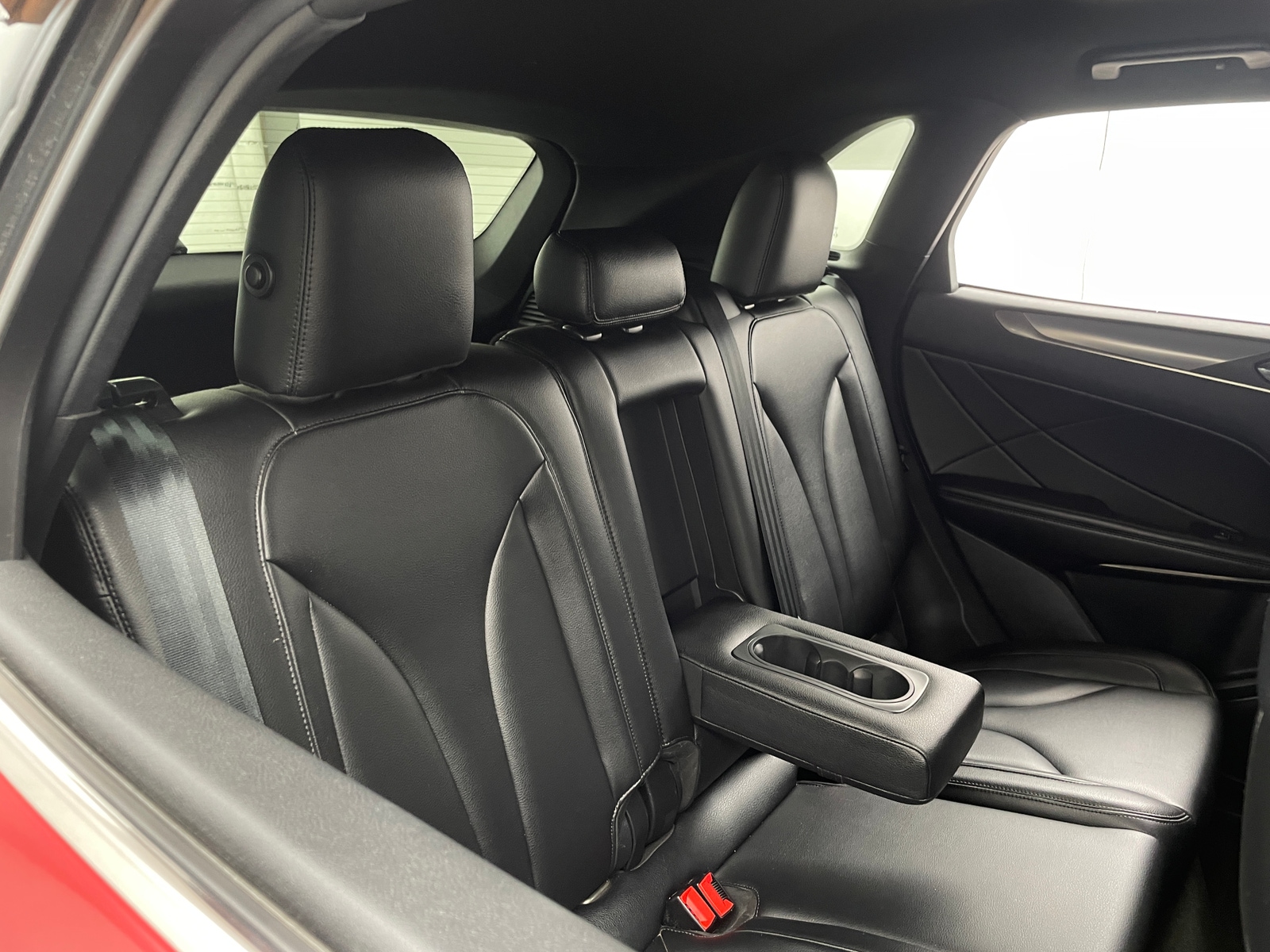 Thumbnail: 2016 Lincoln MKC - 5