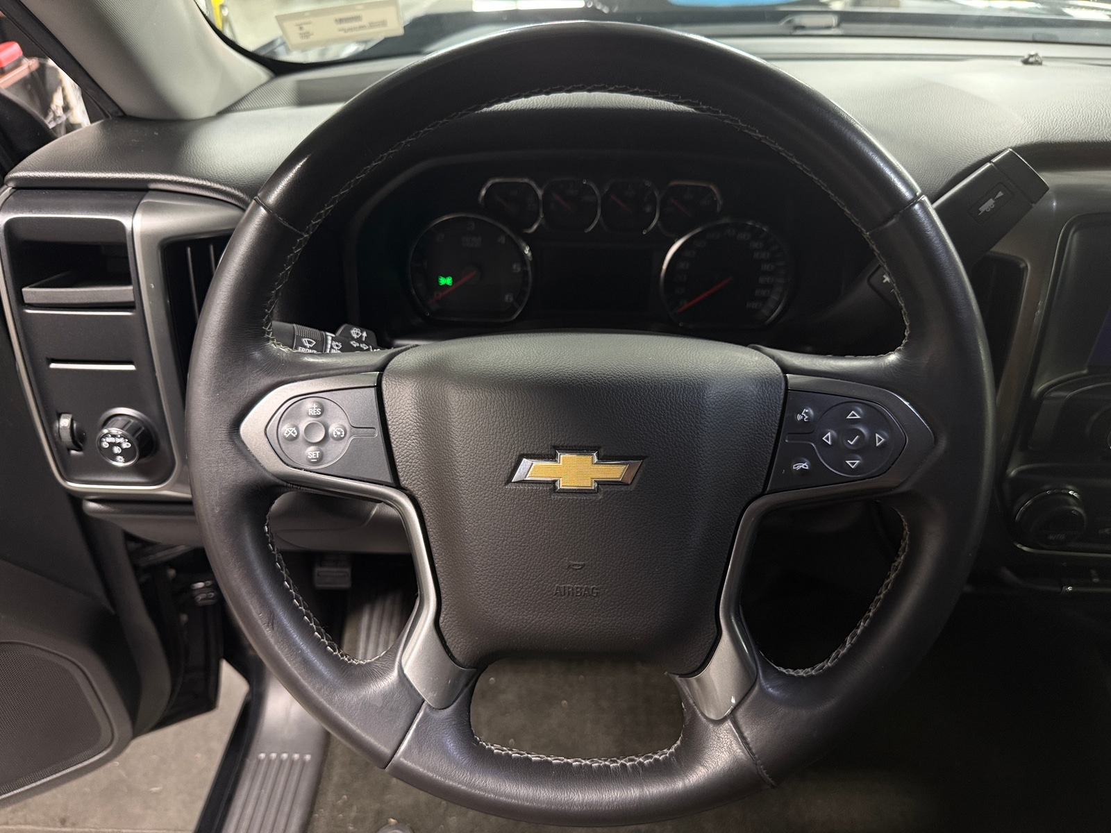 Thumbnail: 2017 Chevrolet Silverado 1500 - 5