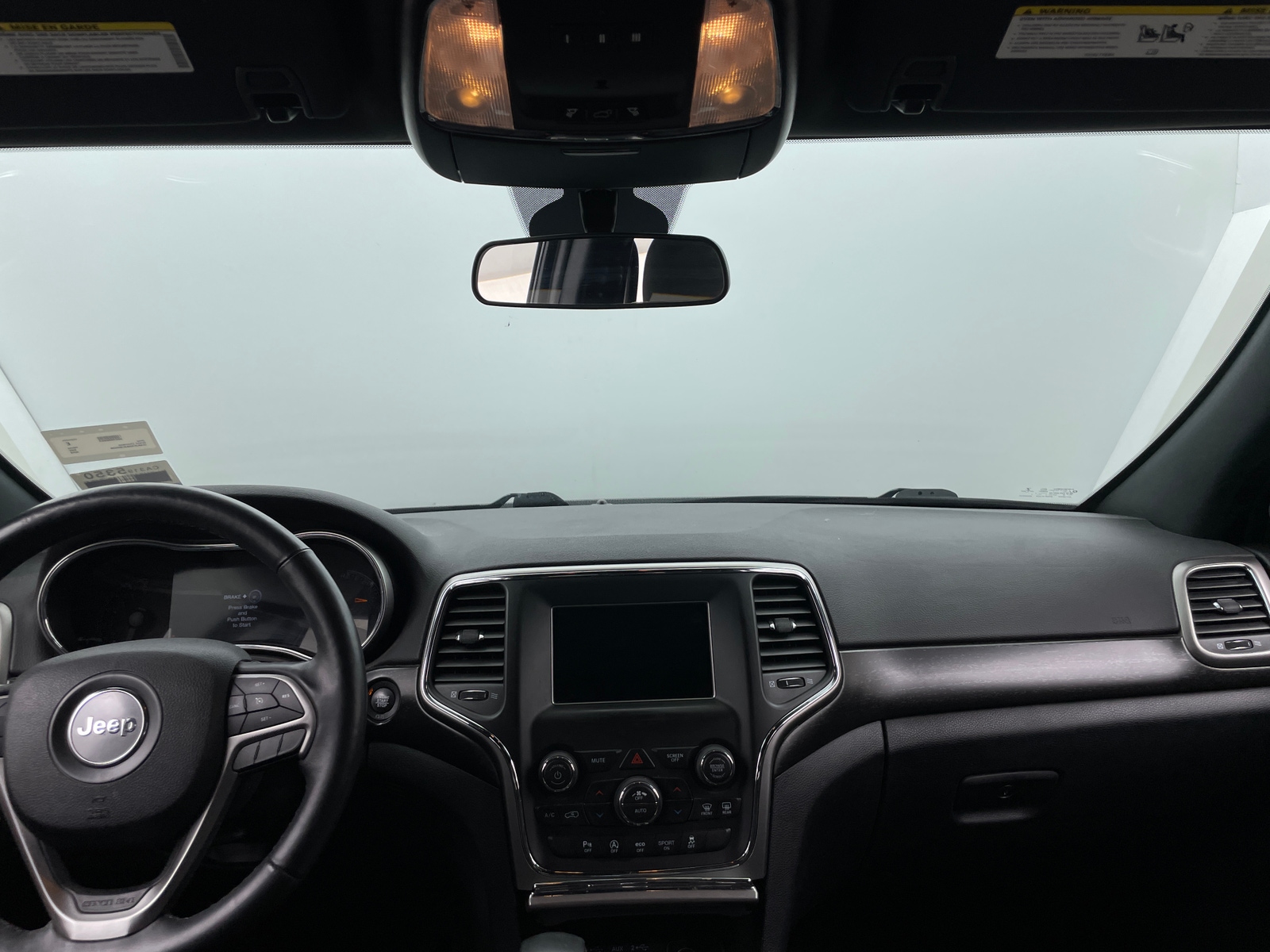 Thumbnail: 2018 Jeep Grand Cherokee - 3