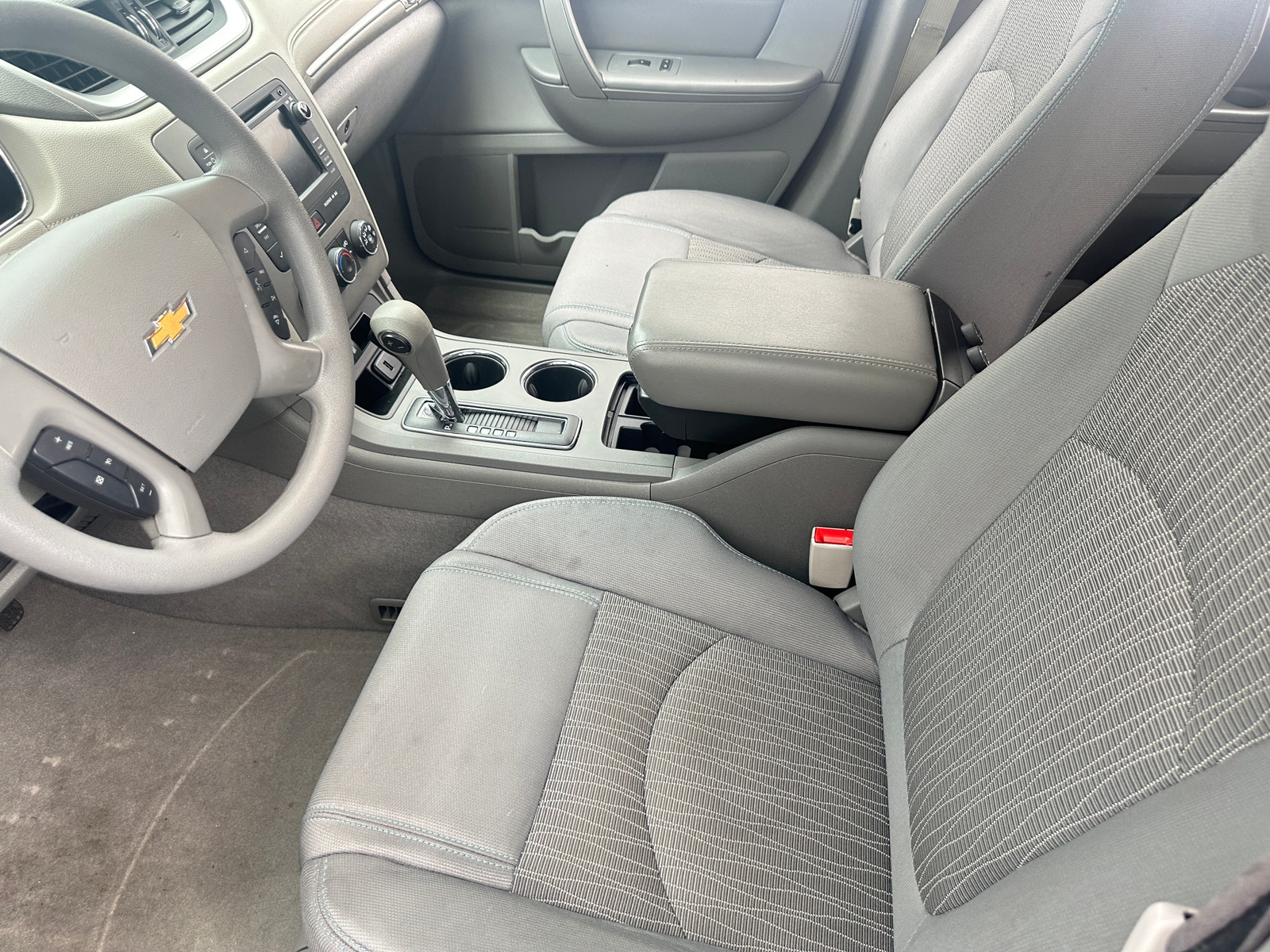Thumbnail: 2017 Chevrolet Traverse - 2