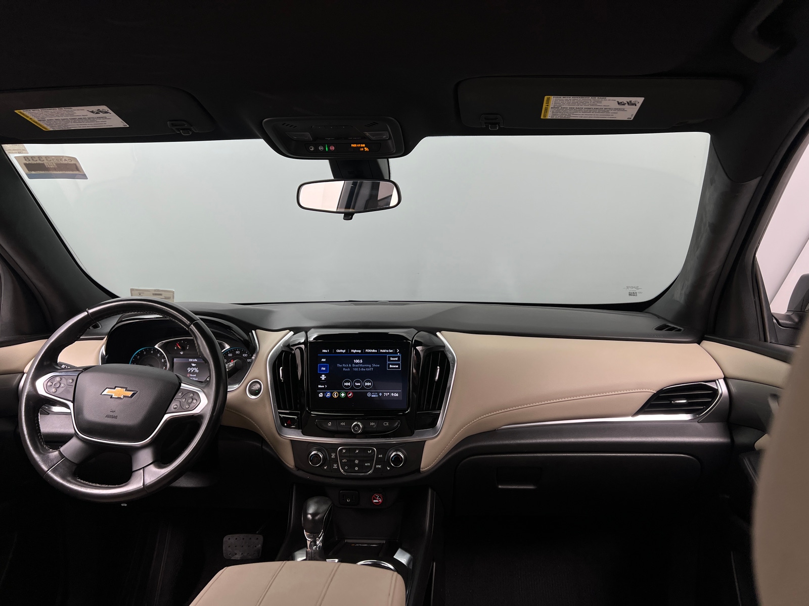 Thumbnail: 2022 Chevrolet Traverse - 3