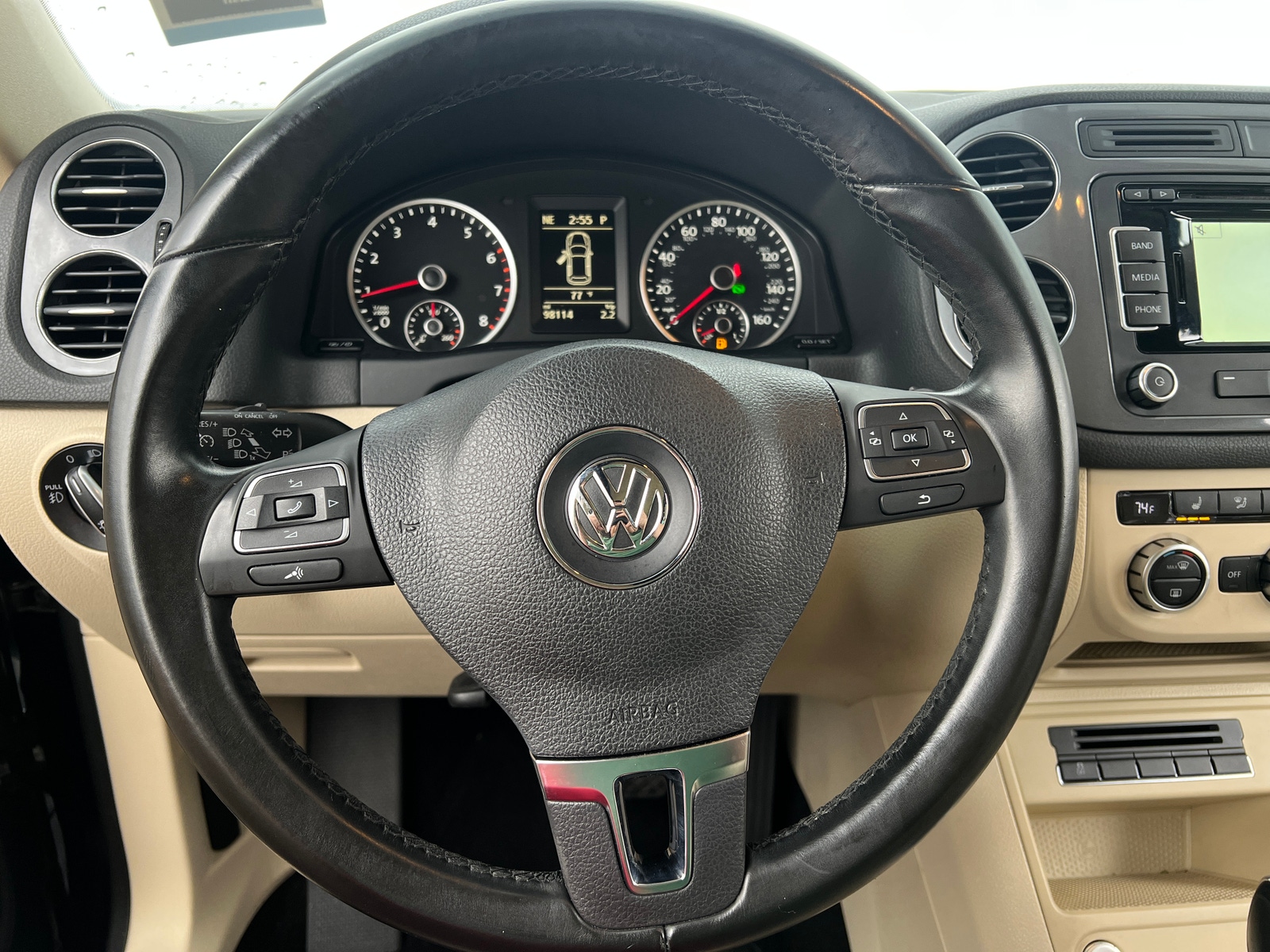 Thumbnail: 2015 Volkswagen Tiguan - 5