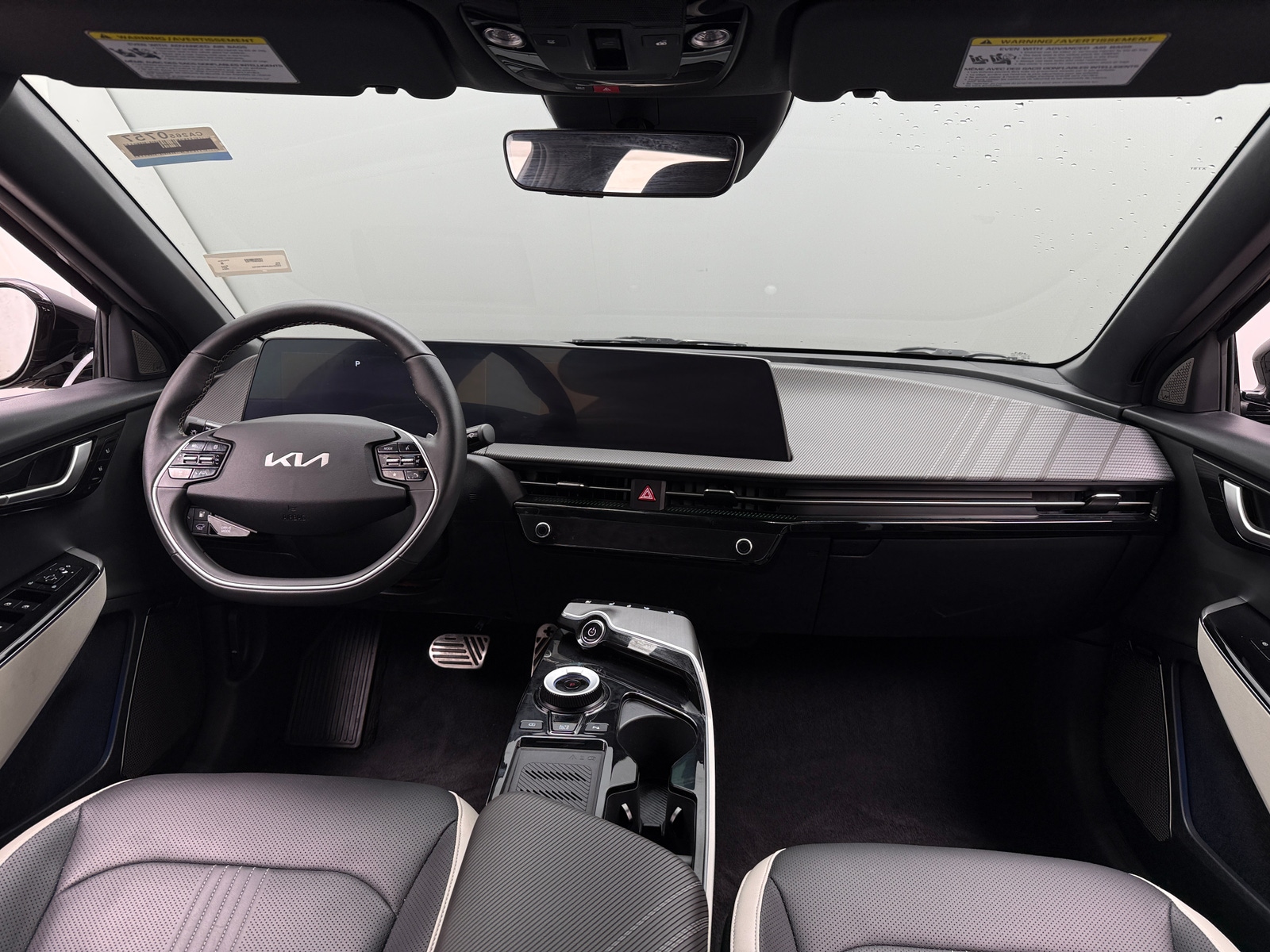 Thumbnail: 2024 Kia EV6 - 2