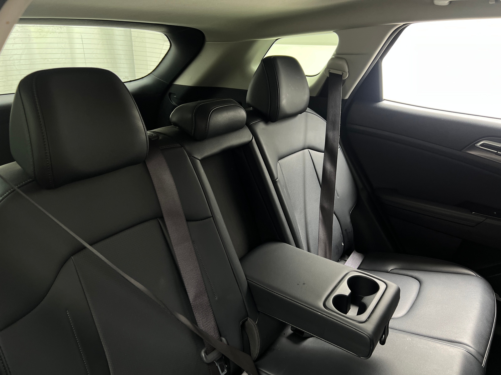 Thumbnail: 2023 Kia Sportage - 5
