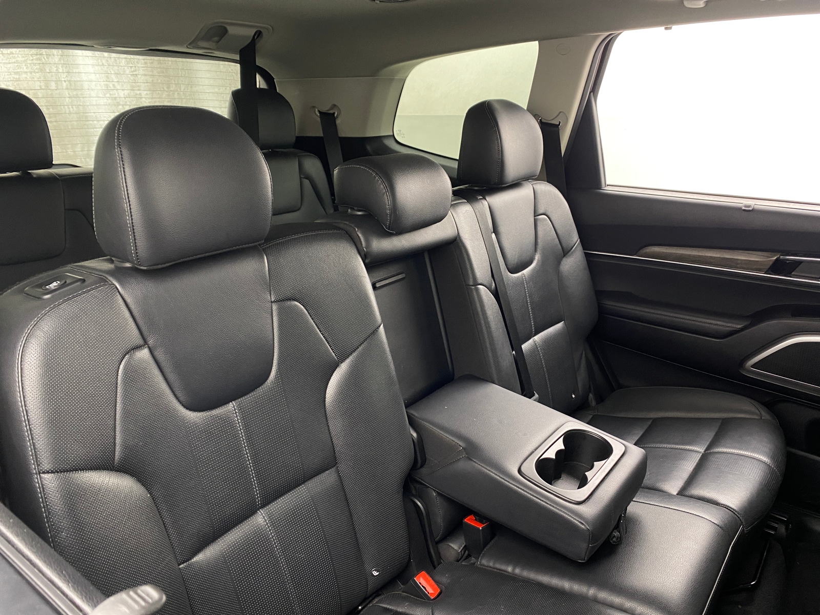 Thumbnail: 2020 Kia Telluride - 5