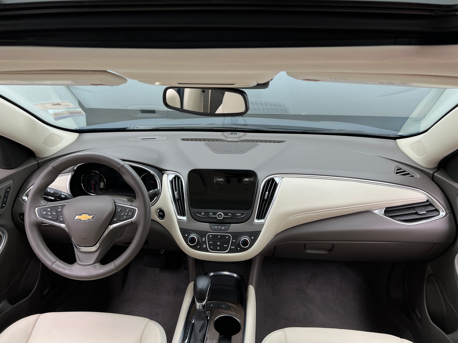 Thumbnail: 2024 Chevrolet Malibu - 2