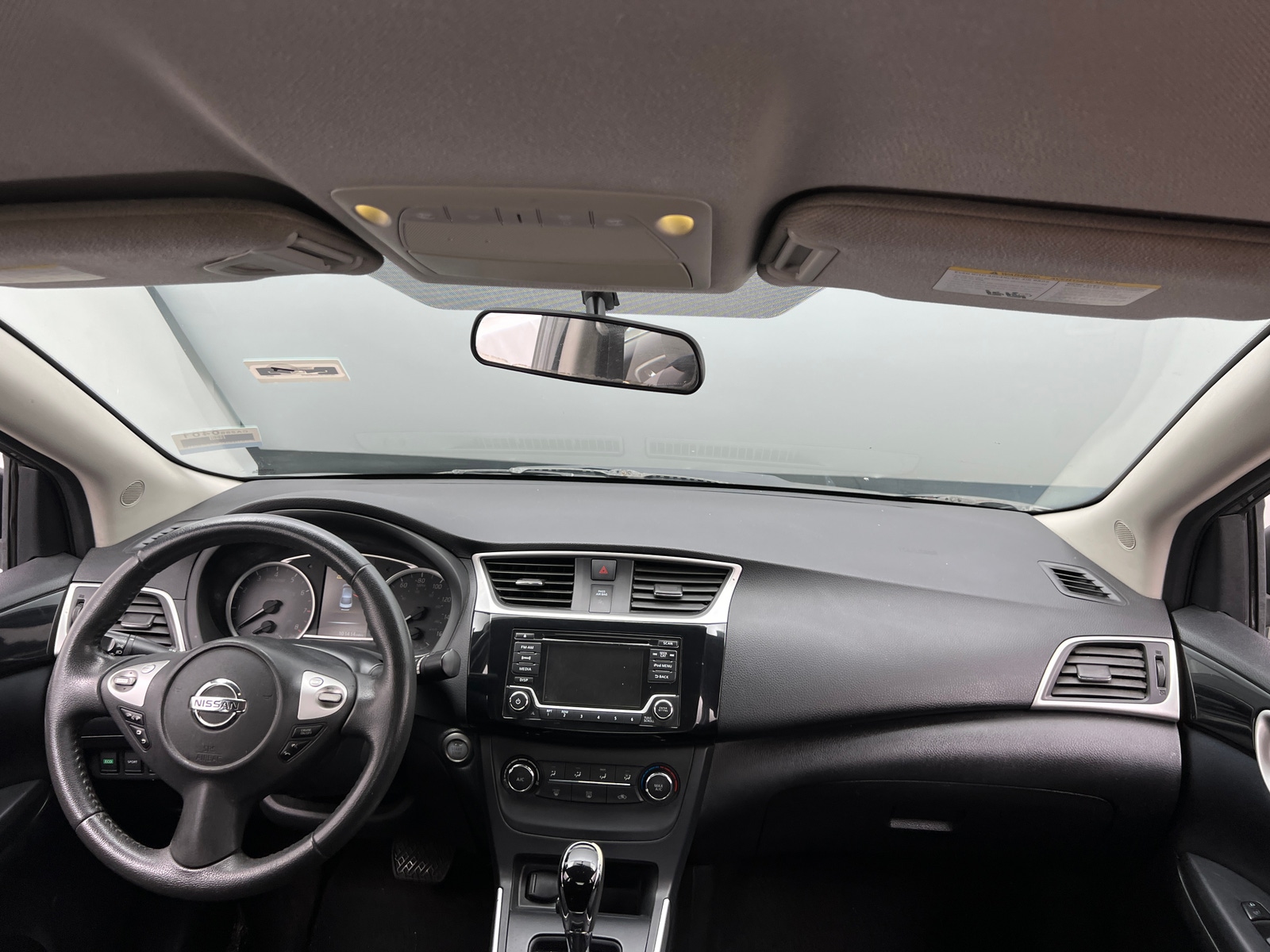 Thumbnail: 2017 Nissan Sentra - 3