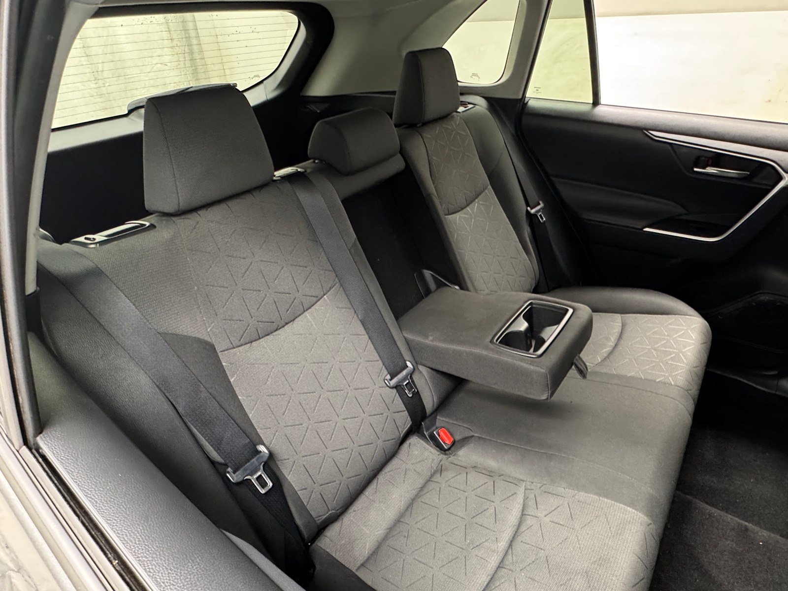 Thumbnail: 2020 Toyota RAV4 - 6