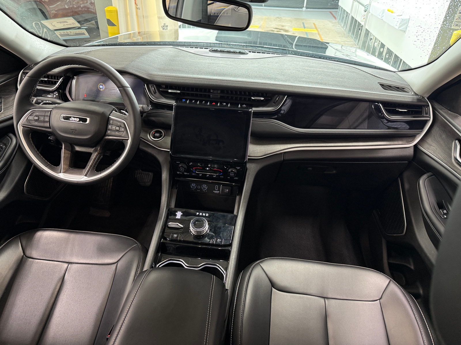 Thumbnail: 2023 Jeep Grand Cherokee - 2