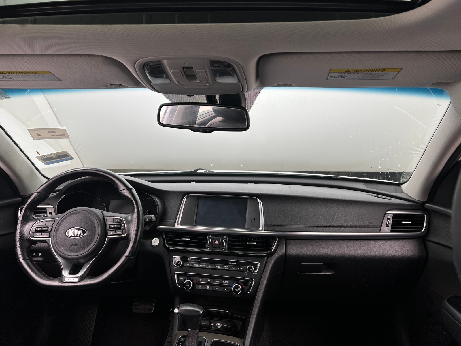 Thumbnail: 2017 Kia Optima - 2