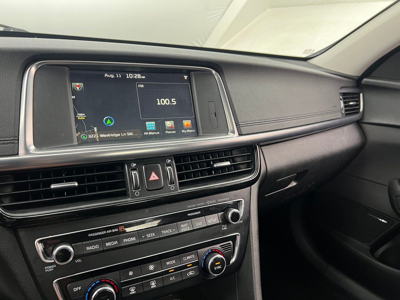 Thumbnail: 2017 Kia Optima - 3