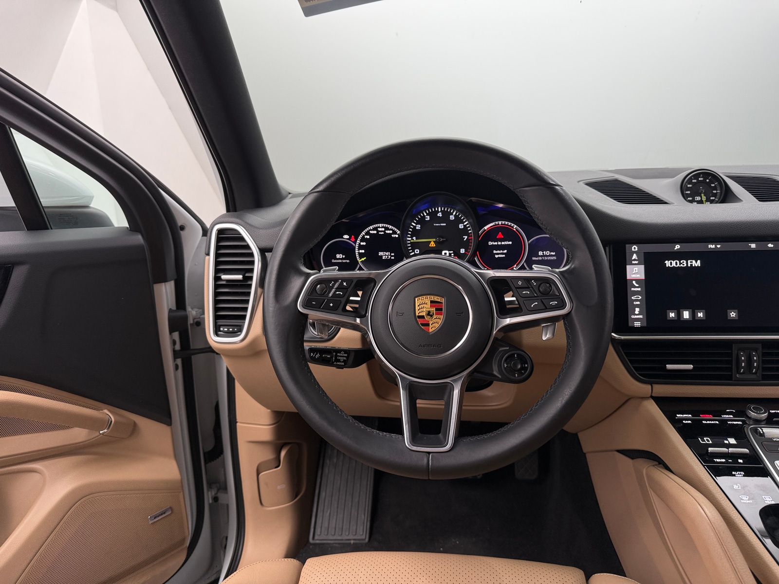 Thumbnail: 2021 Porsche Cayenne - 4