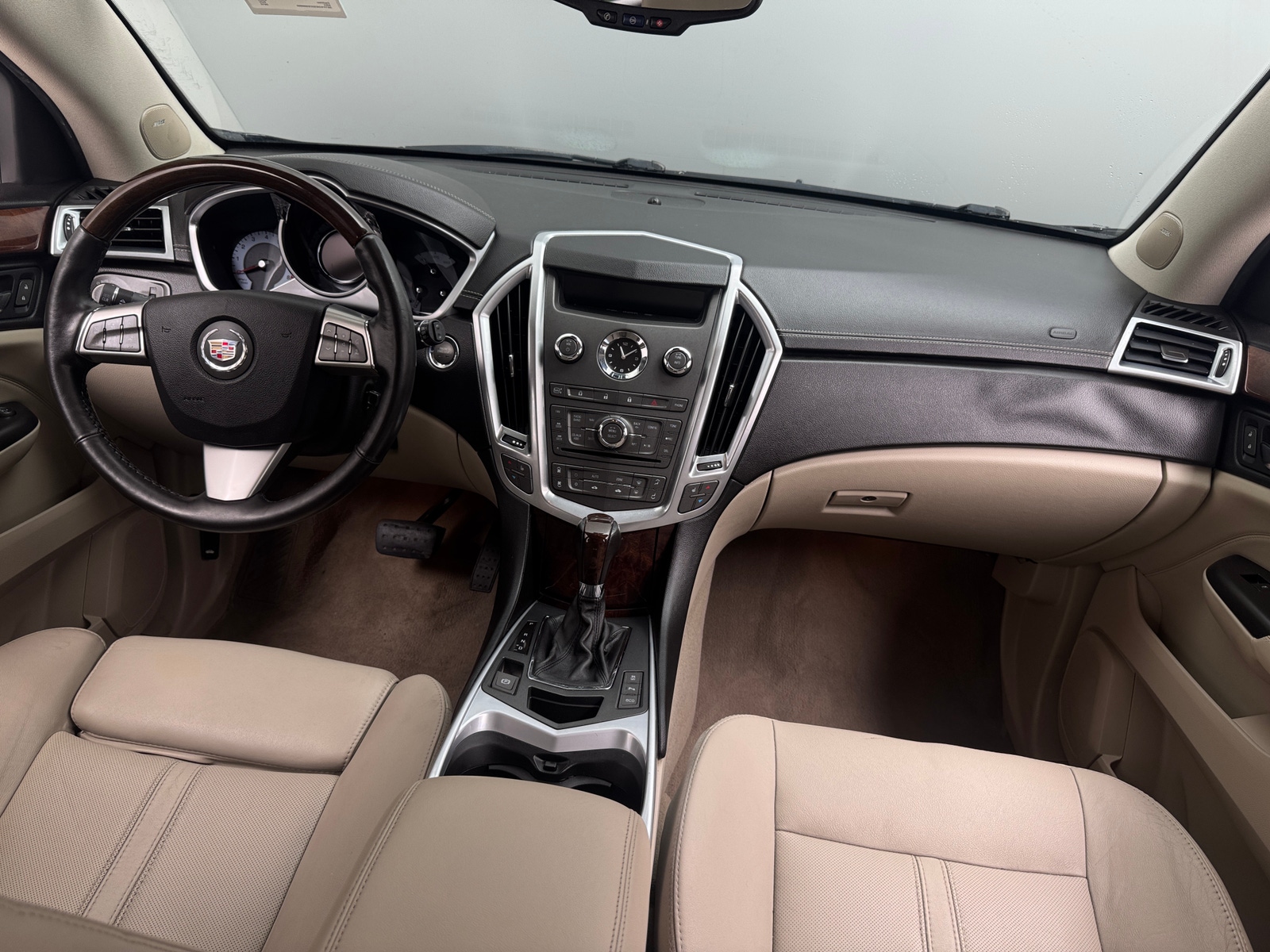 Thumbnail: 2012 Cadillac SRX - 2