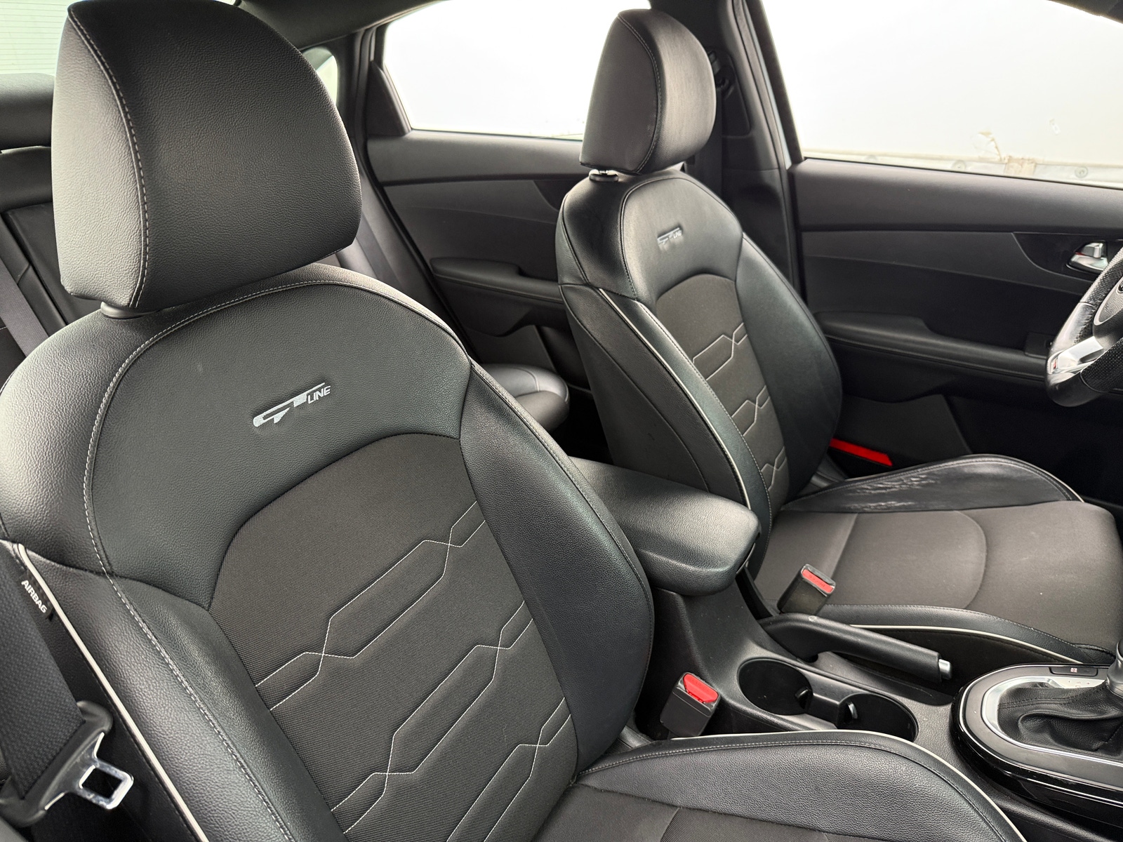 Thumbnail: 2021 Kia Forte - 2