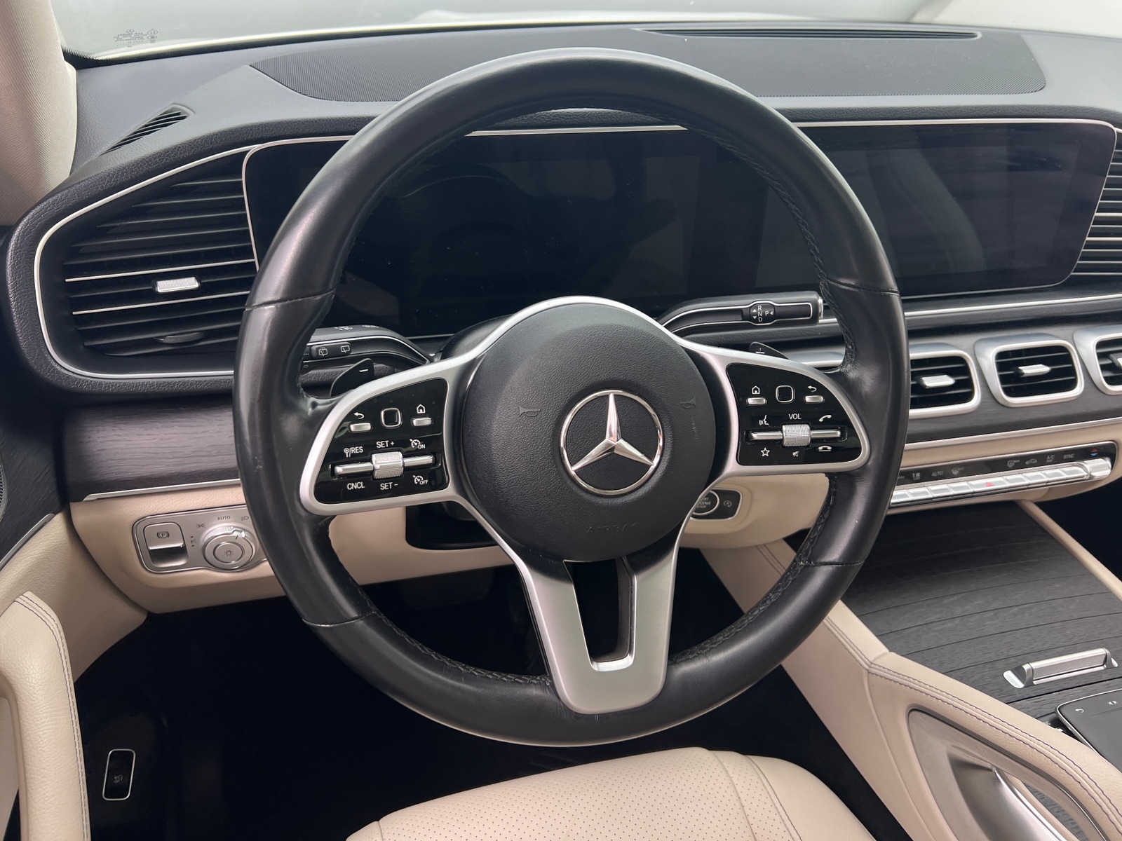 Thumbnail: 2021 Mercedes-Benz GLE - 4