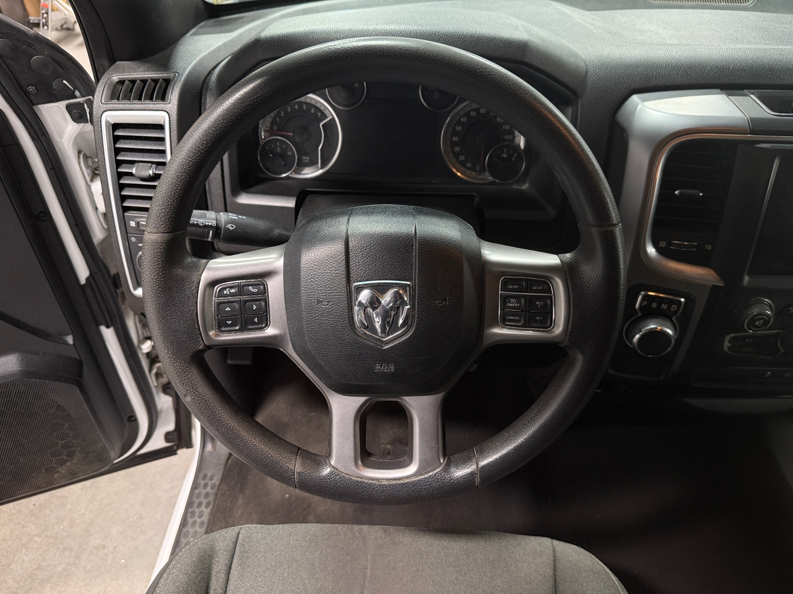 Thumbnail: 2021 RAM 1500 Classic - 5