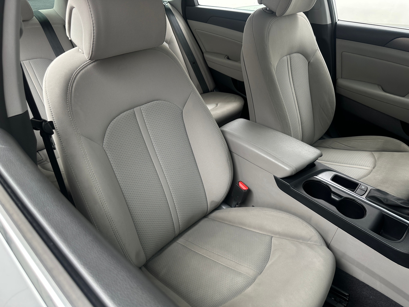 Thumbnail: 2017 Hyundai Sonata - 2
