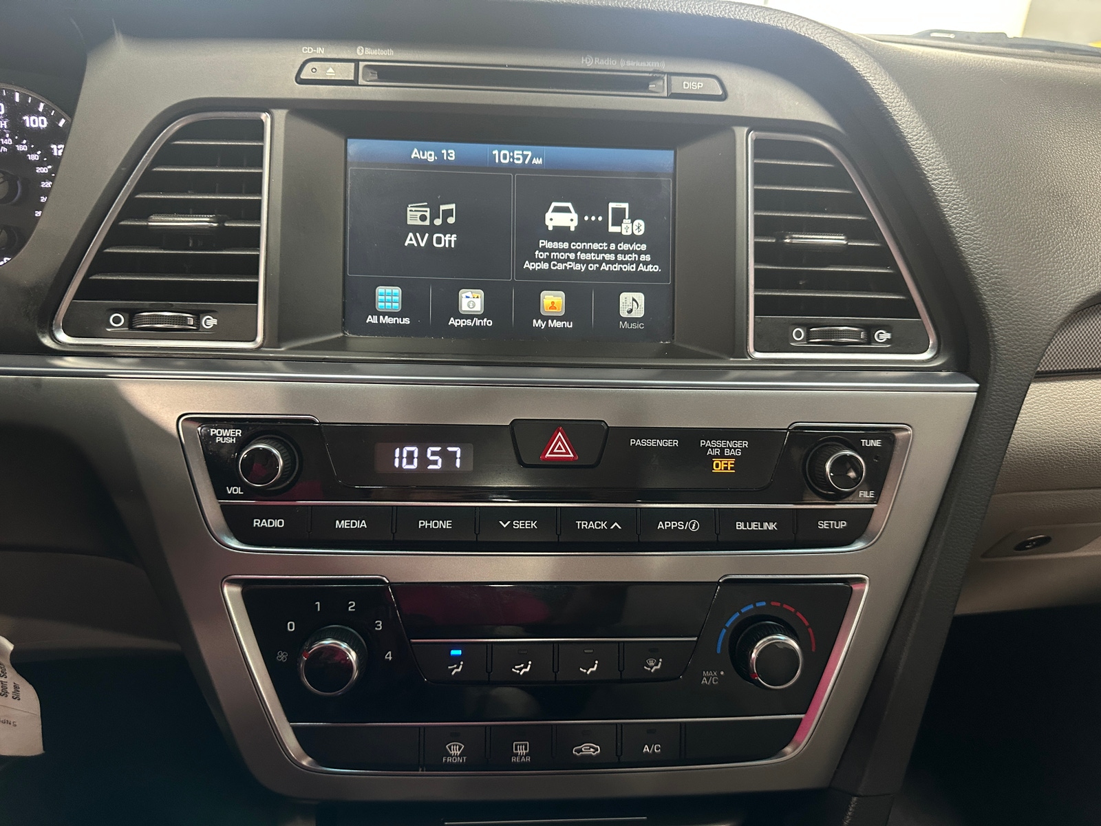 Thumbnail: 2017 Hyundai Sonata - 4