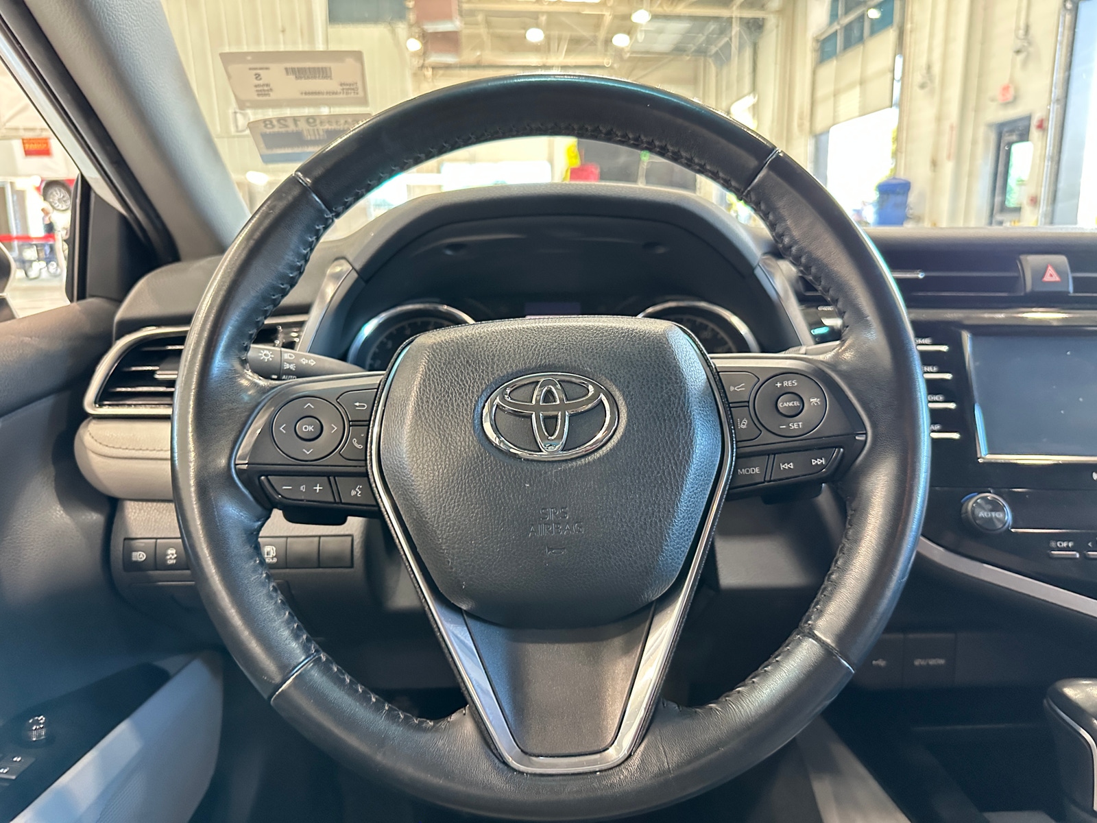 Thumbnail: 2020 Toyota Camry - 4