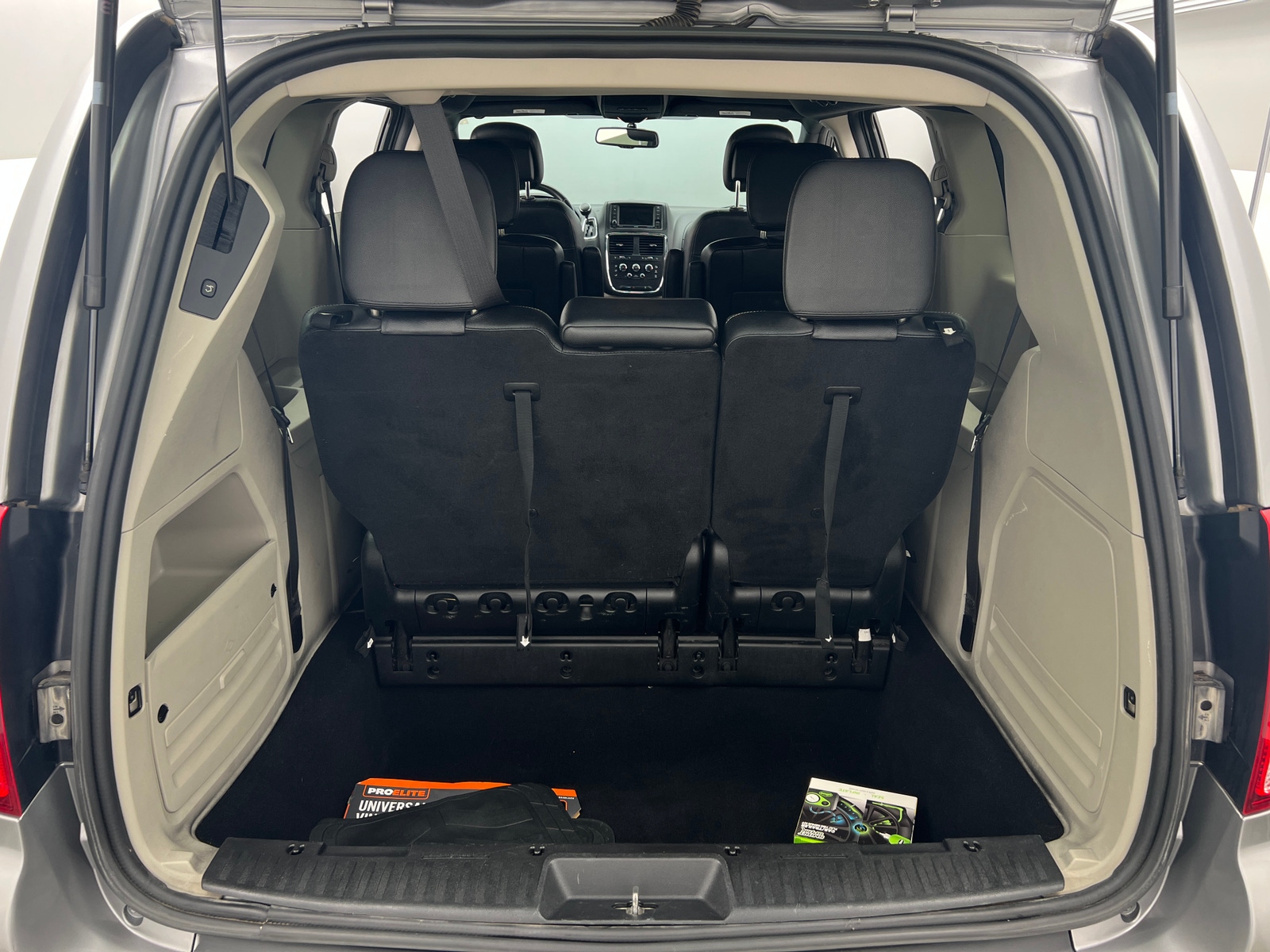 Thumbnail: 2018 Dodge Grand Caravan - 6