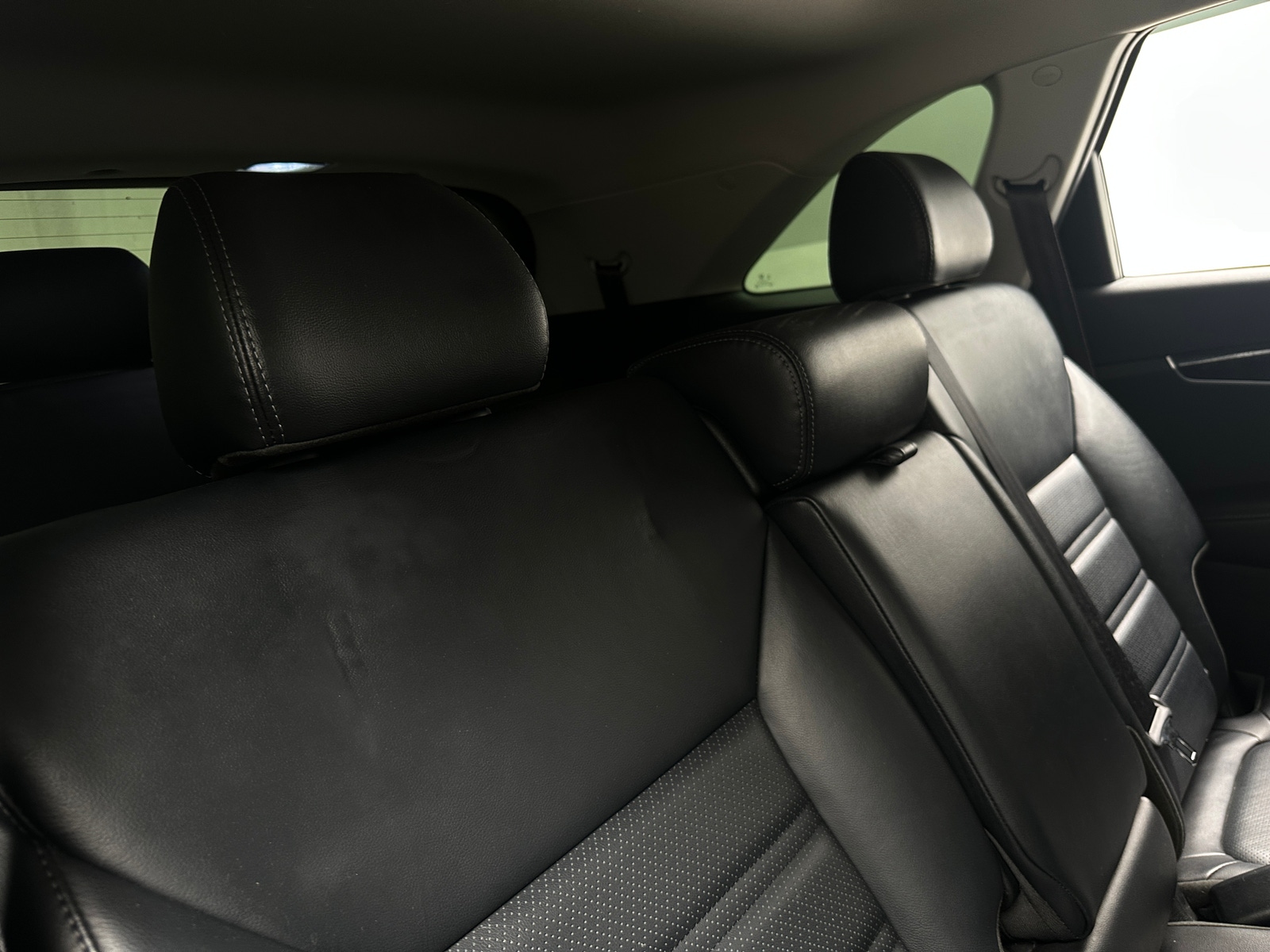 Thumbnail: 2020 Kia Sorento - 6