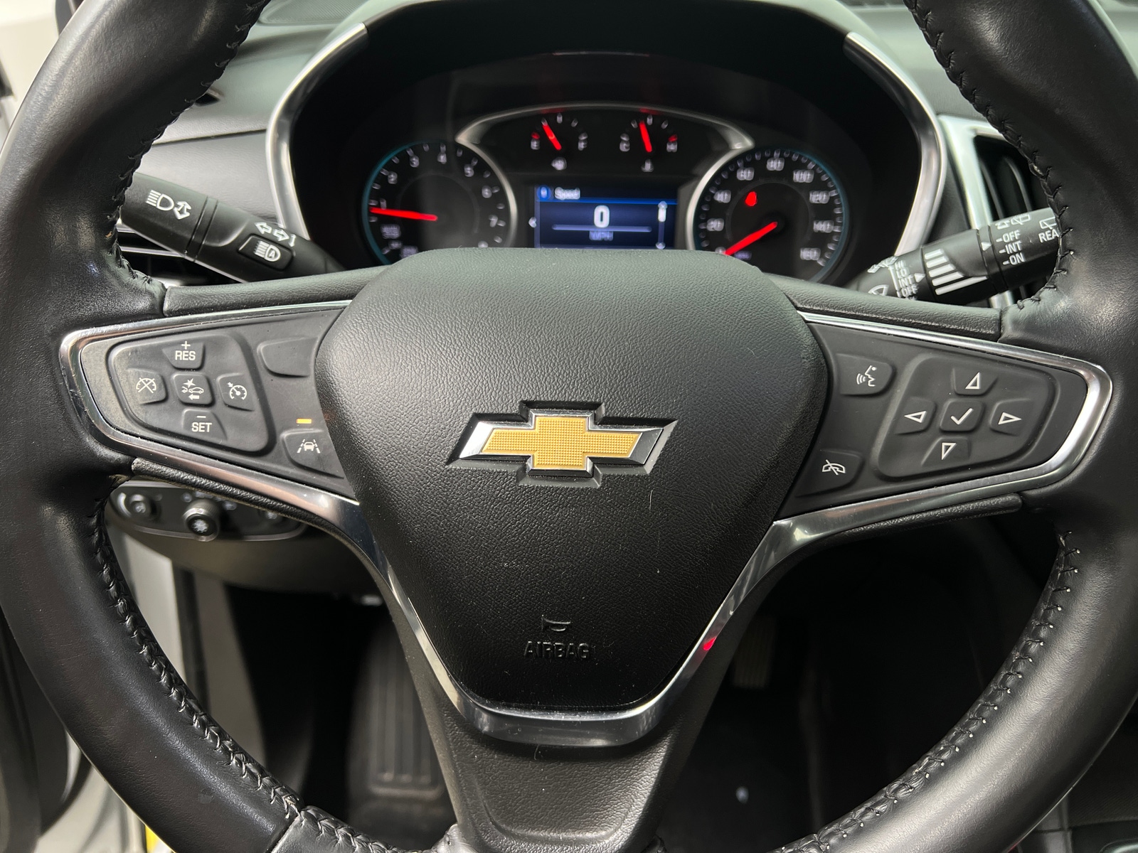 Thumbnail: 2021 Chevrolet Equinox - 5