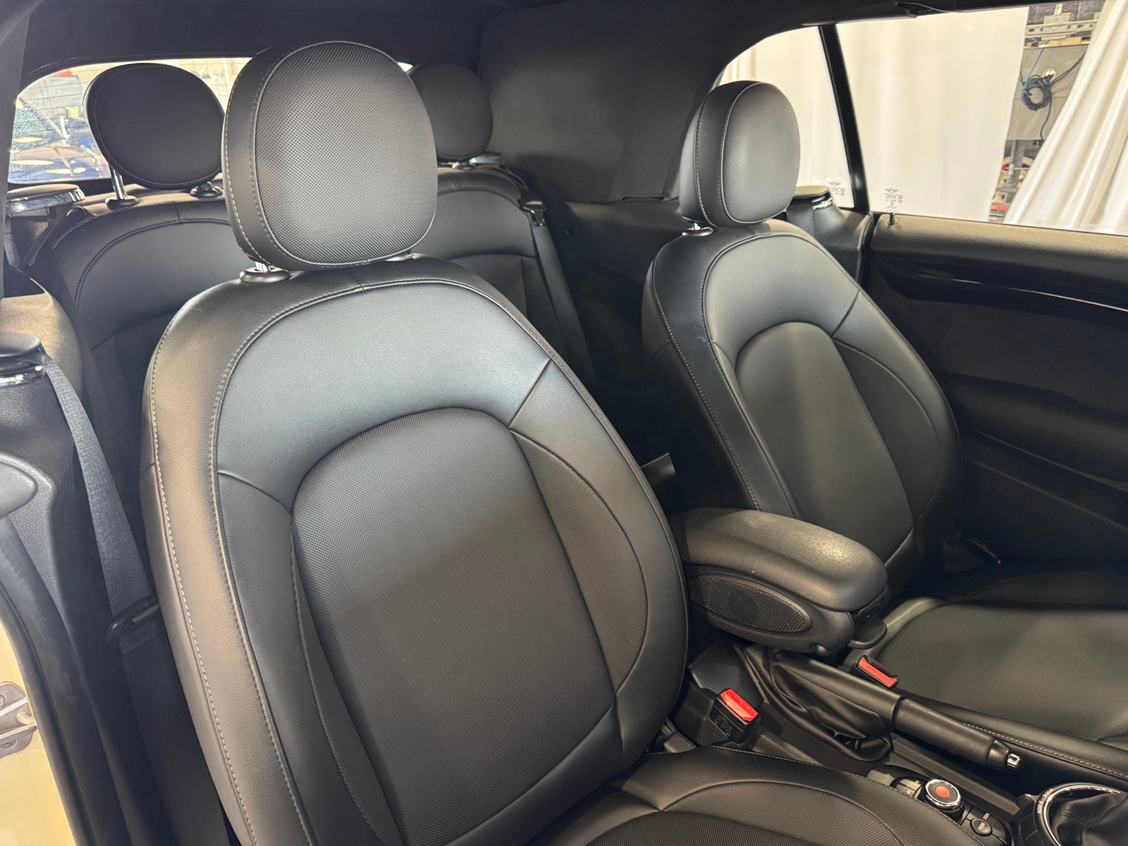 Thumbnail: 2016 MINI Cooper Convertible - 2