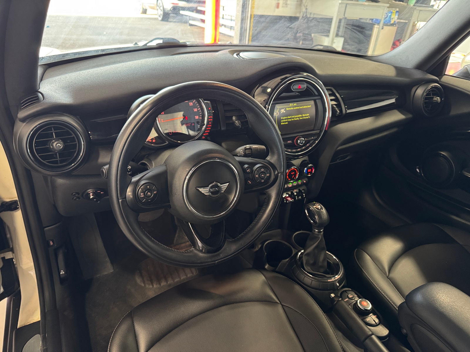 Thumbnail: 2016 MINI Cooper Convertible - 3