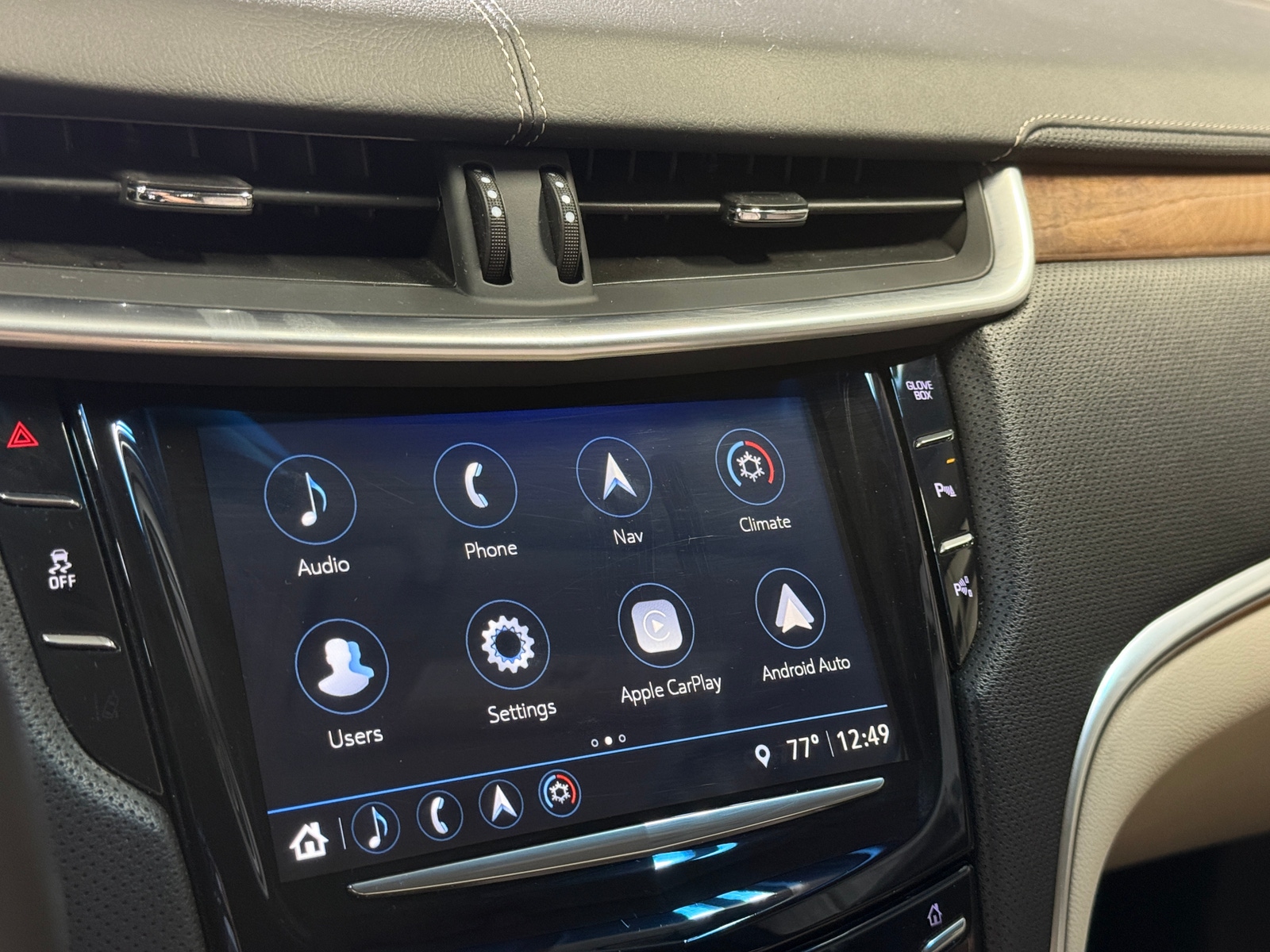 Thumbnail: 2019 Cadillac XTS - 3