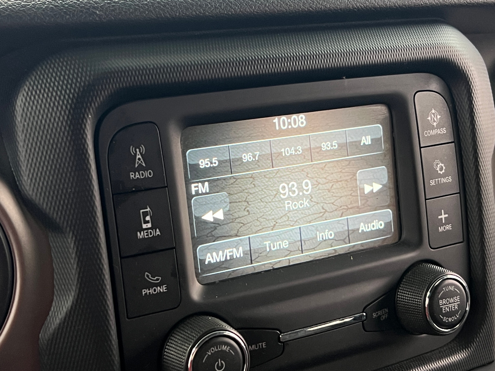 Thumbnail: 2018 Jeep Wrangler - 4