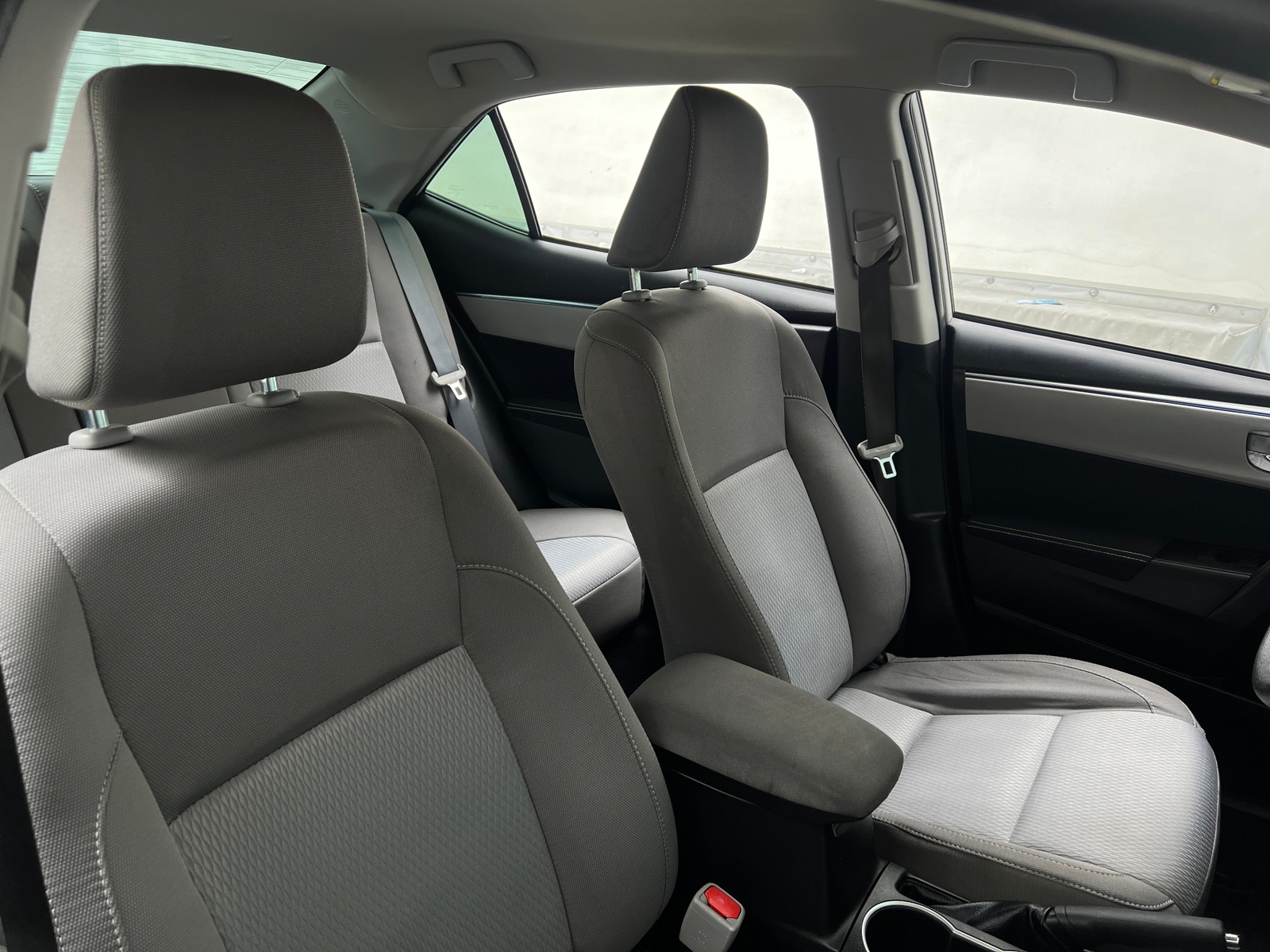 Thumbnail: 2016 Toyota Corolla - 2