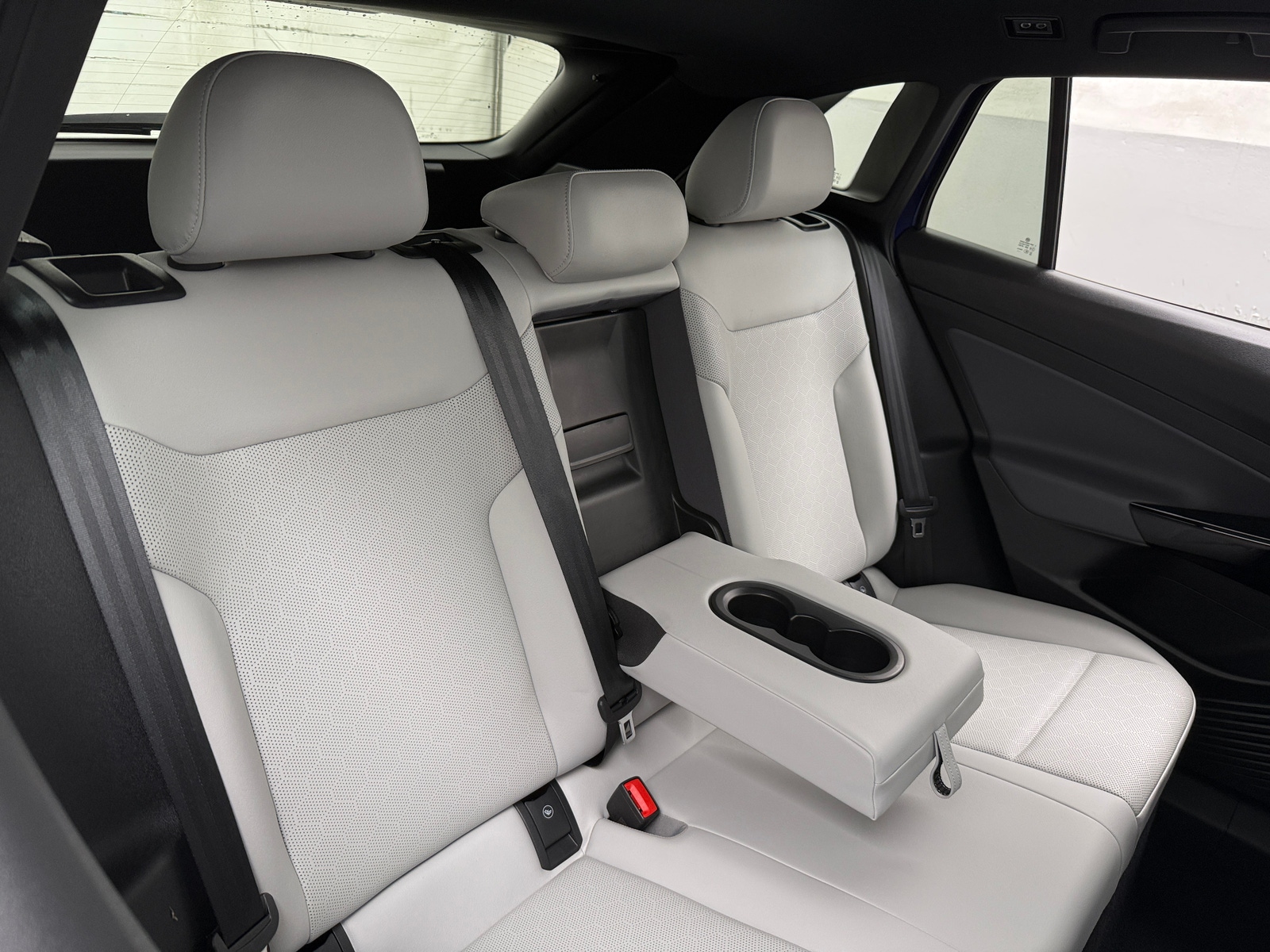 Thumbnail: 2021 Volkswagen ID.4 - 5