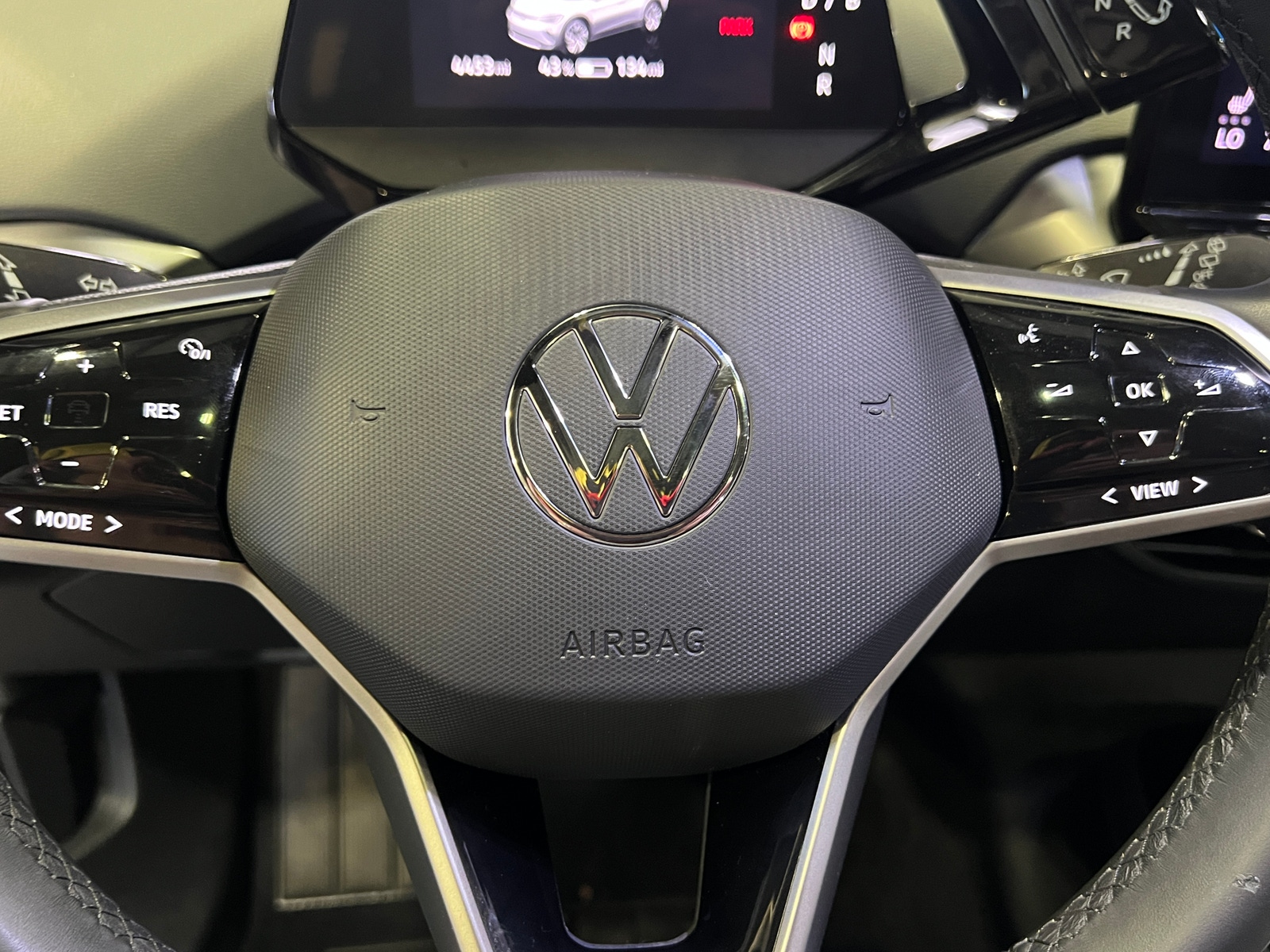 Thumbnail: 2021 Volkswagen ID.4 - 4
