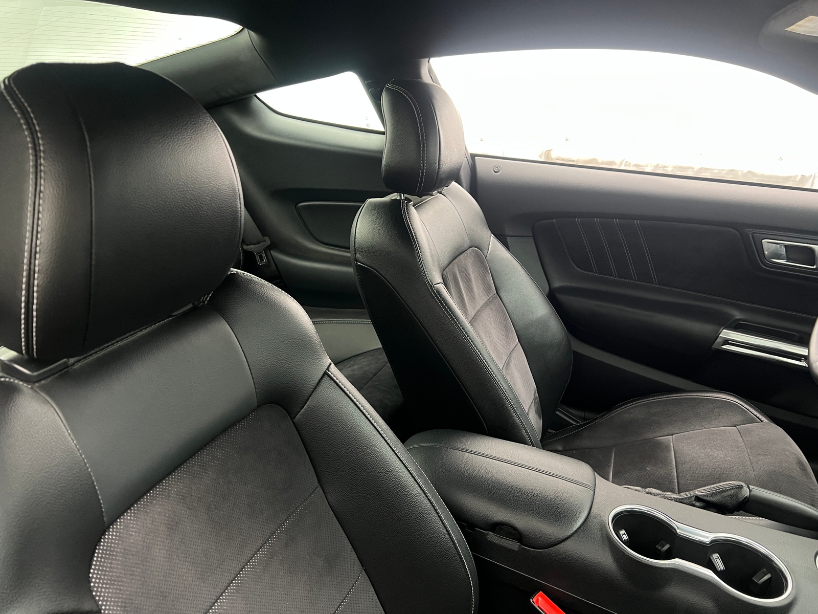 Thumbnail: 2018 Ford Mustang - 2