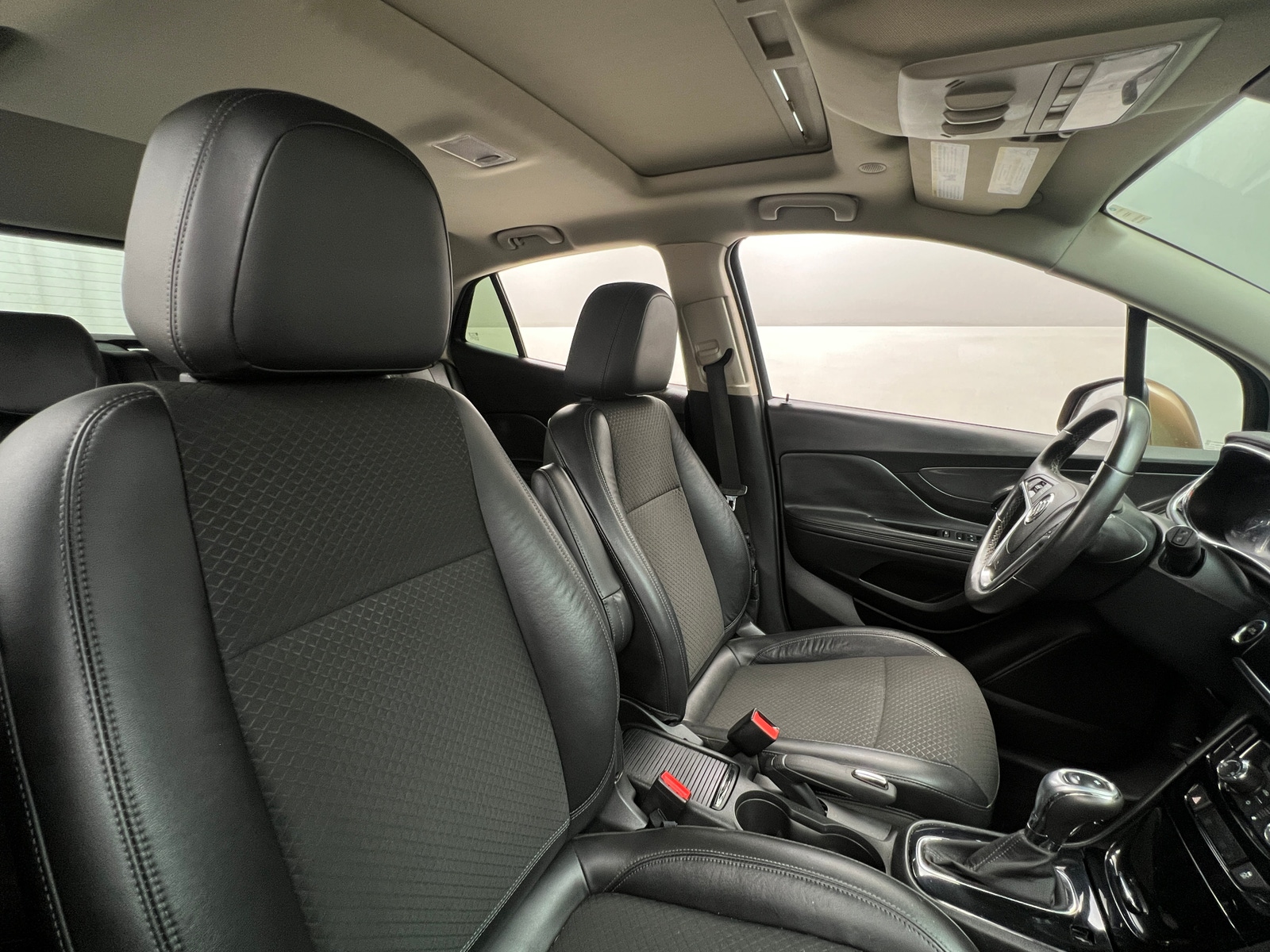 Thumbnail: 2017 Buick Encore - 2