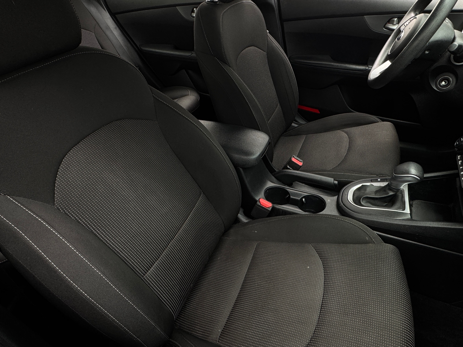 Thumbnail: 2019 Kia Forte - 2